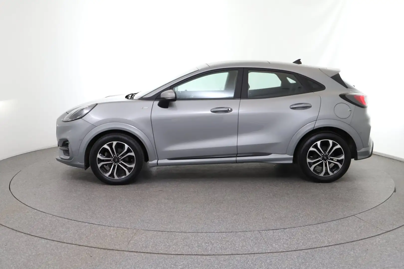 Ford Puma 1,5 EcoBlue ST-Line Silber - 2