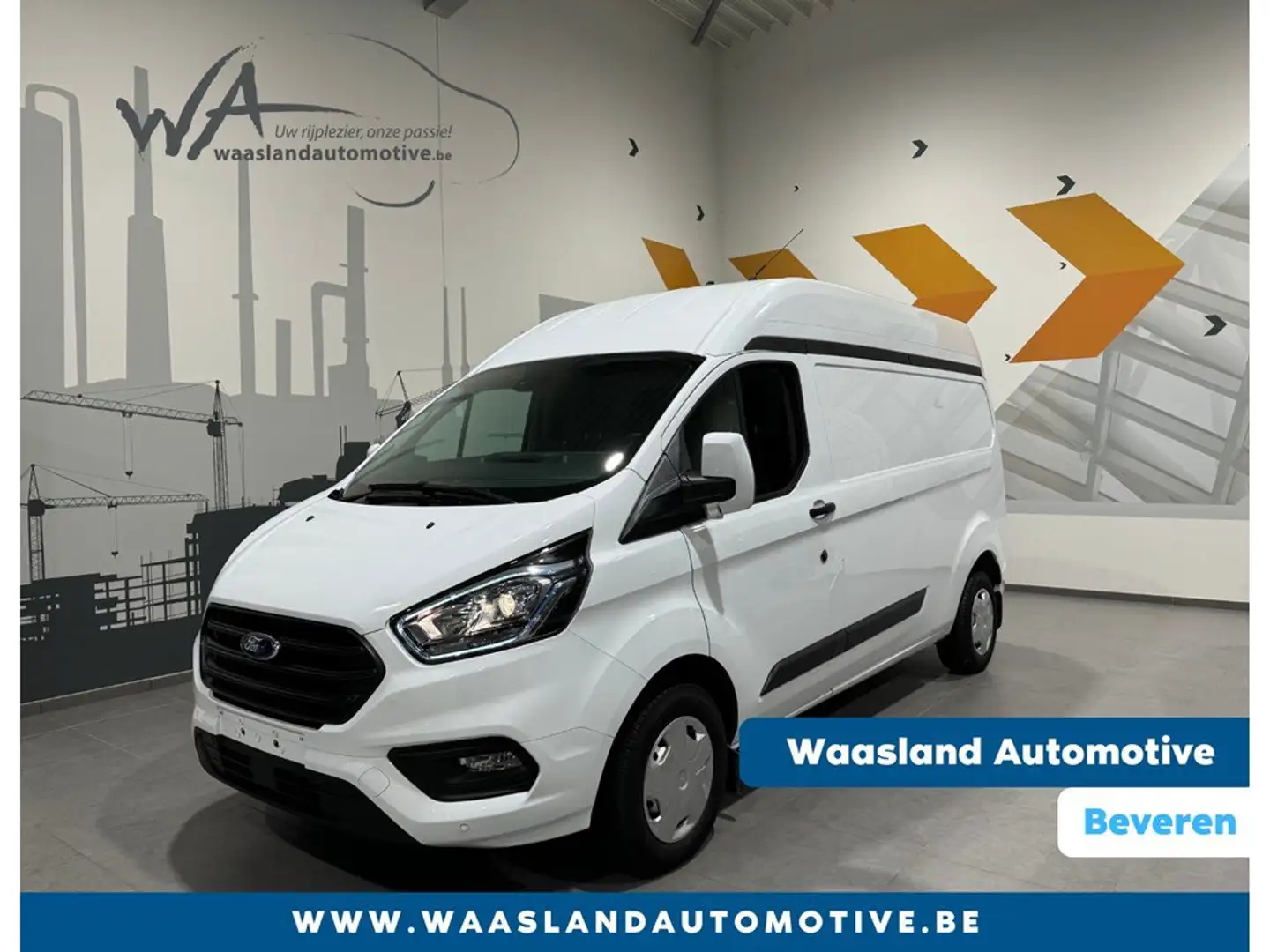 Ford Transit Custom L2H2 300L - 2.0 TDCI 130pk - € 24 Noir - 1