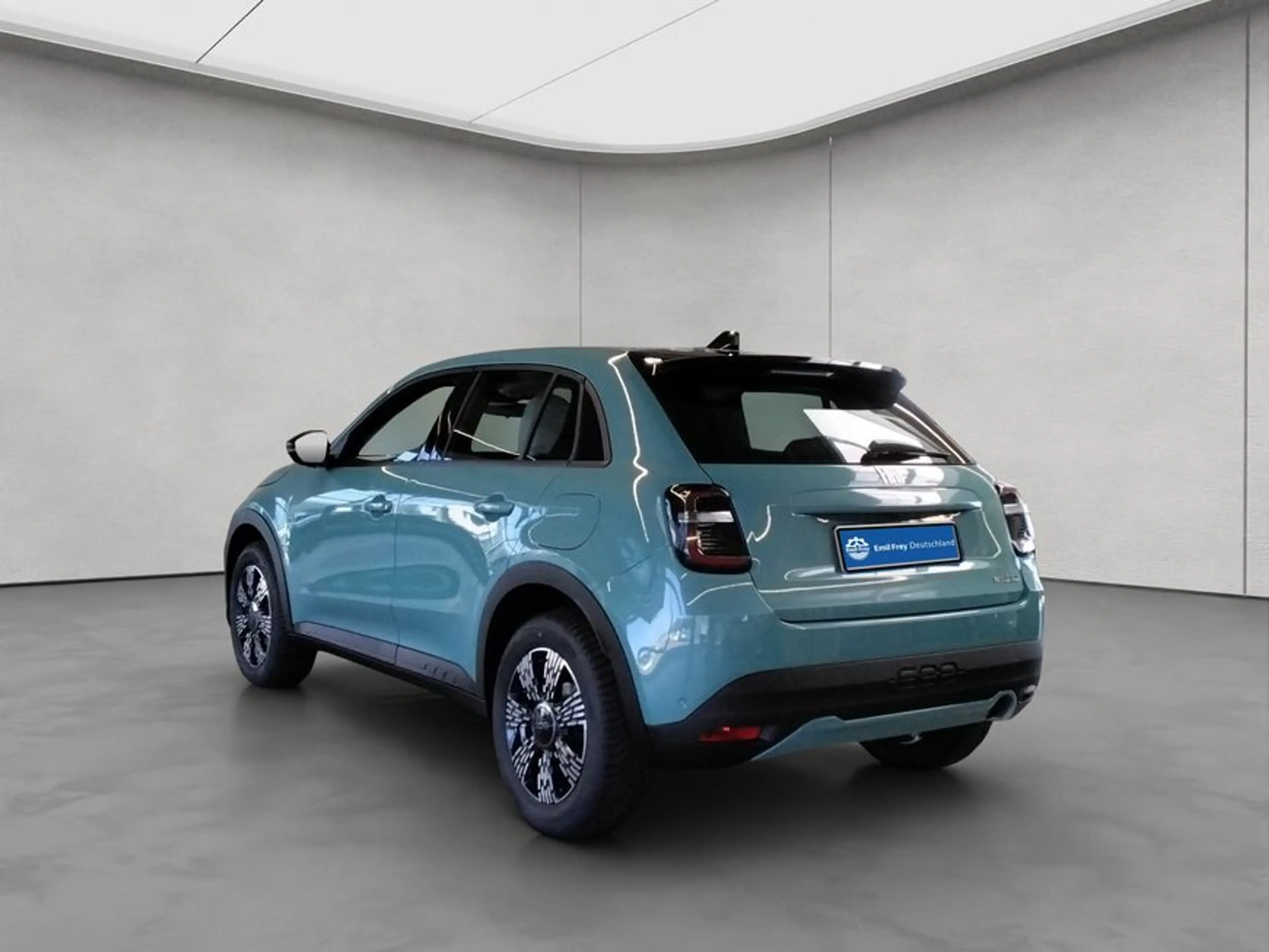 Fiat 600 HYBRID BUSINESS EDITION — photo 3