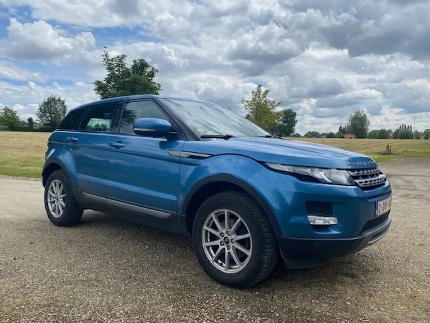 Land Rover Range Rover Evoque Range Rover Evoque SD4 Aut Pure Bleu - 2