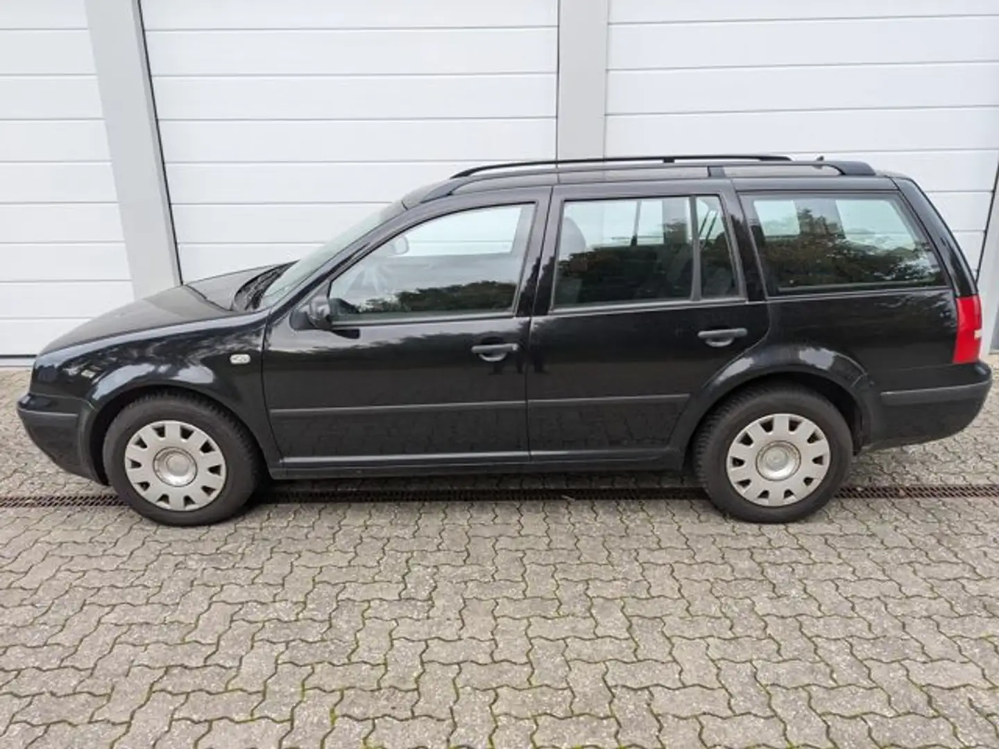 Volkswagen Golf Variant IV 1.4 Ocean*2 Hand*Tüv:06/2026* Schwarz - 2