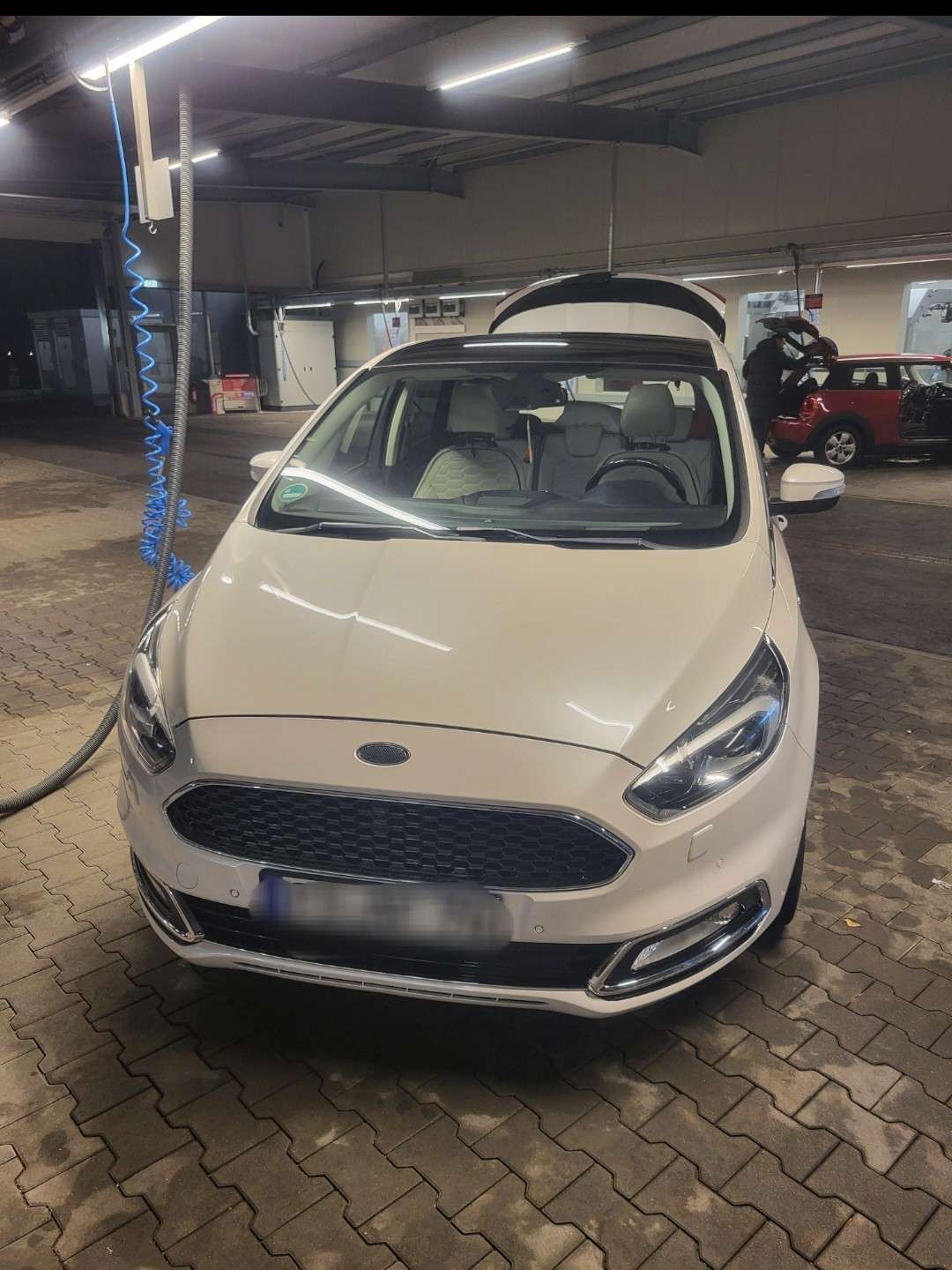 Second hand Ford S-Max 2.0