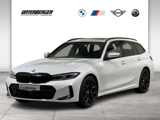 Bmw 330 d xDrive Touring M Sportpaket Standhzg ACC HK