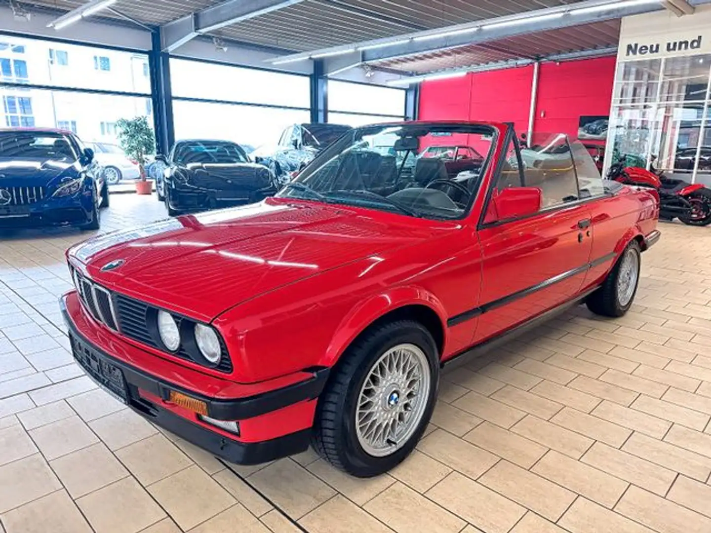 BMW 325 325i CABRIO *H-ZULASSUNG+LEDER+II.HAND* 118TKM Красный - 2