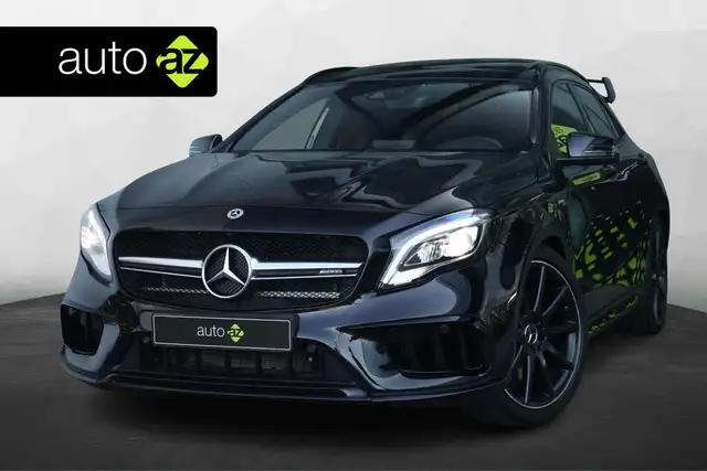 Mercedes-Benz GLA 45 AMG 4MATIC / Panorama / Aero spoiler