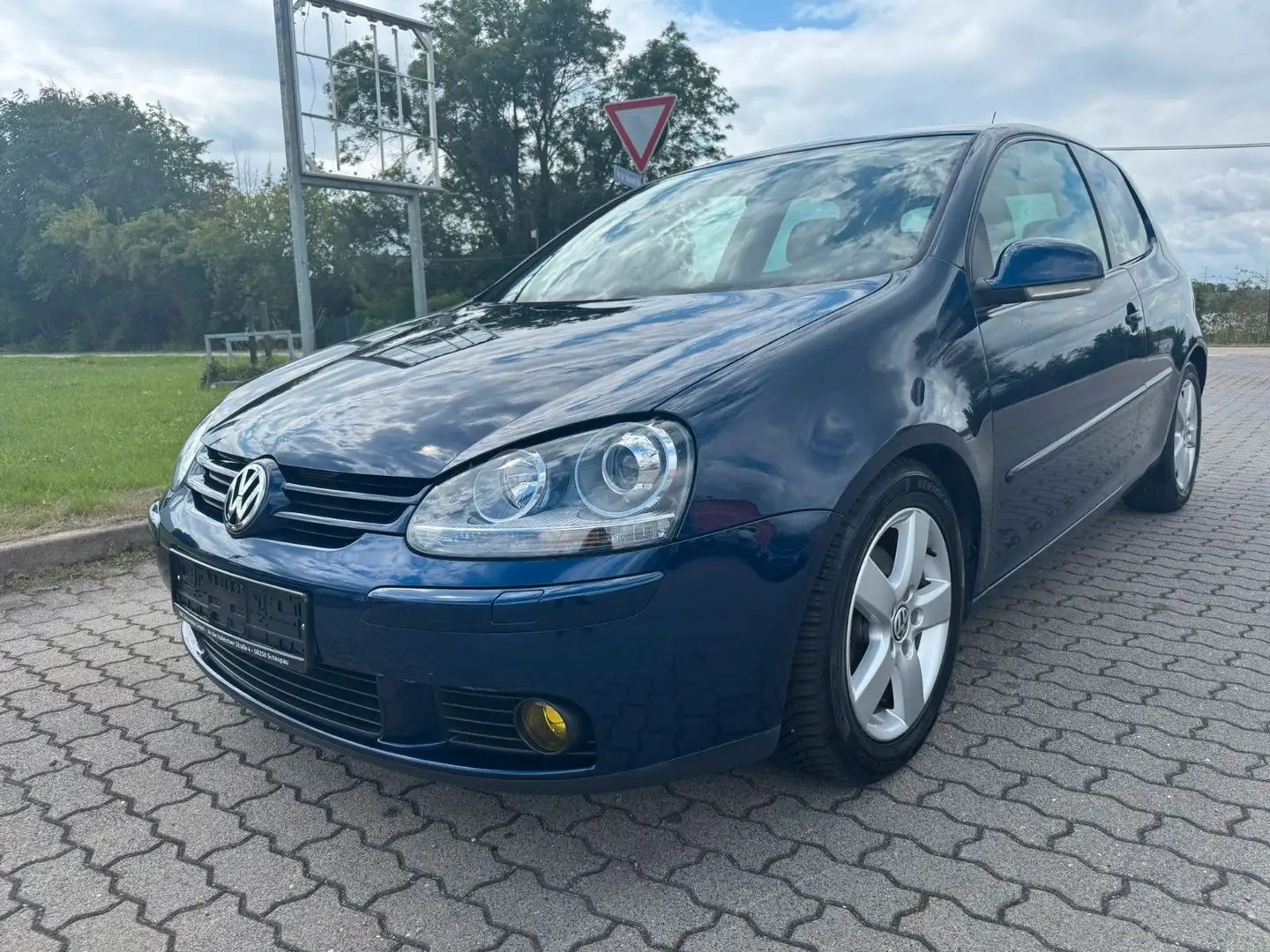 Volkswagen Golf V Lim. United Blau - 1