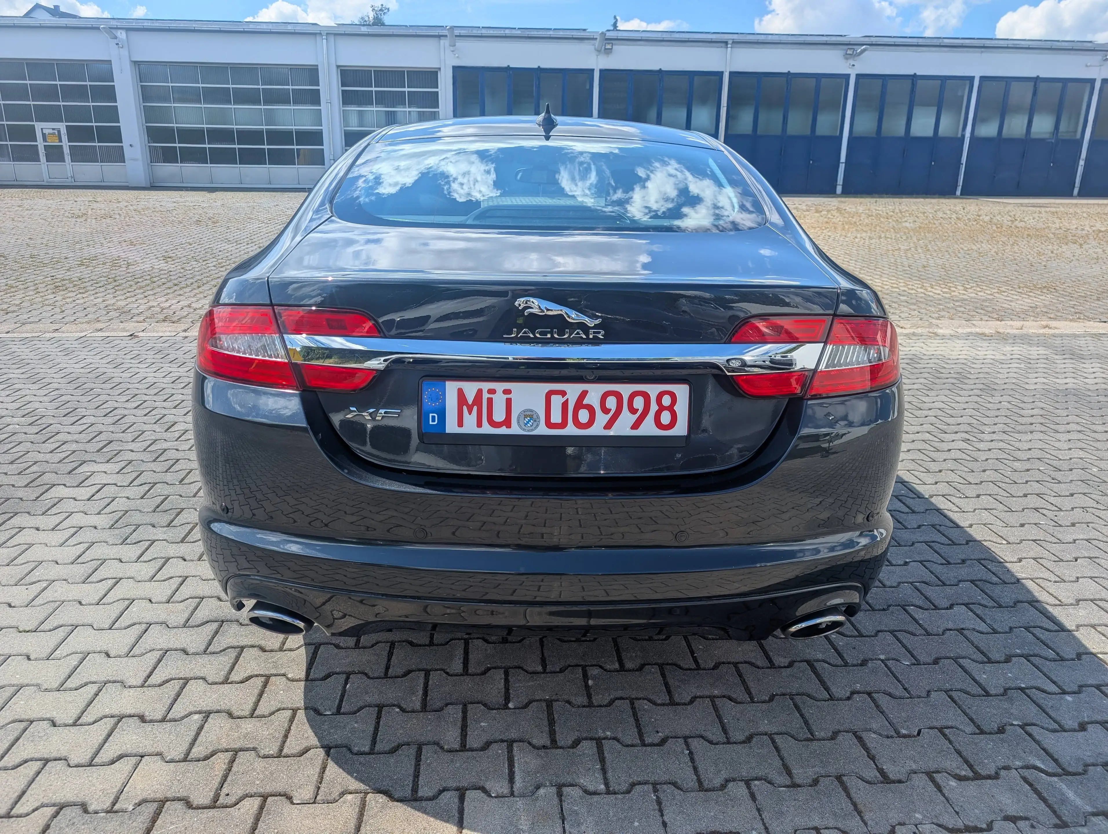 Jaguar XF 3.0 V6 Diesel — photo 5