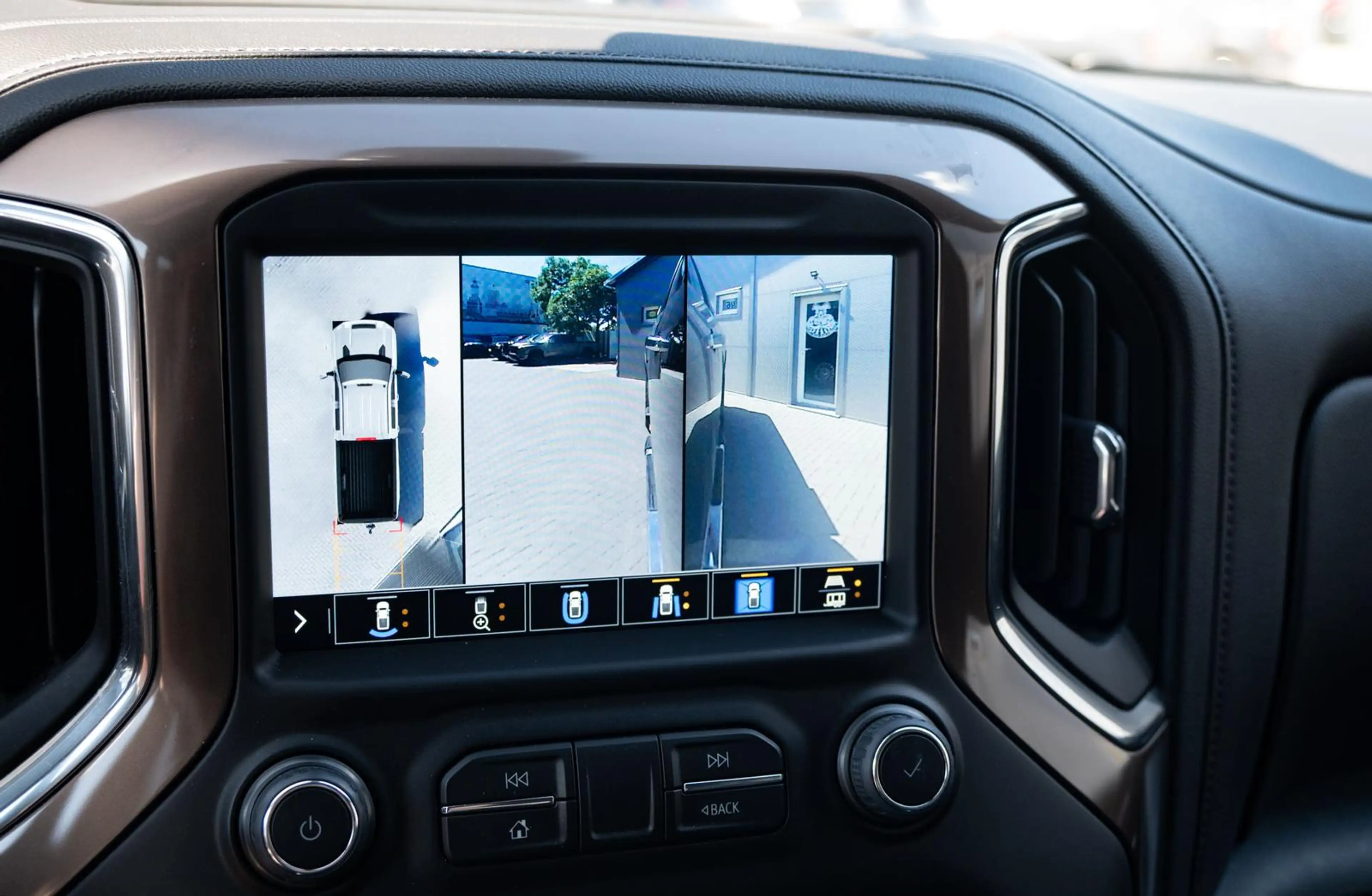 Chevrolet Silverado 2500HD High Country 6,6l — photo 12