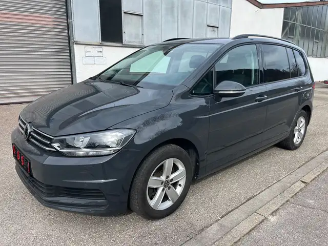 Volkswagen Touran 2.0 TDI Comfortline / AHK / Kamera / ACC