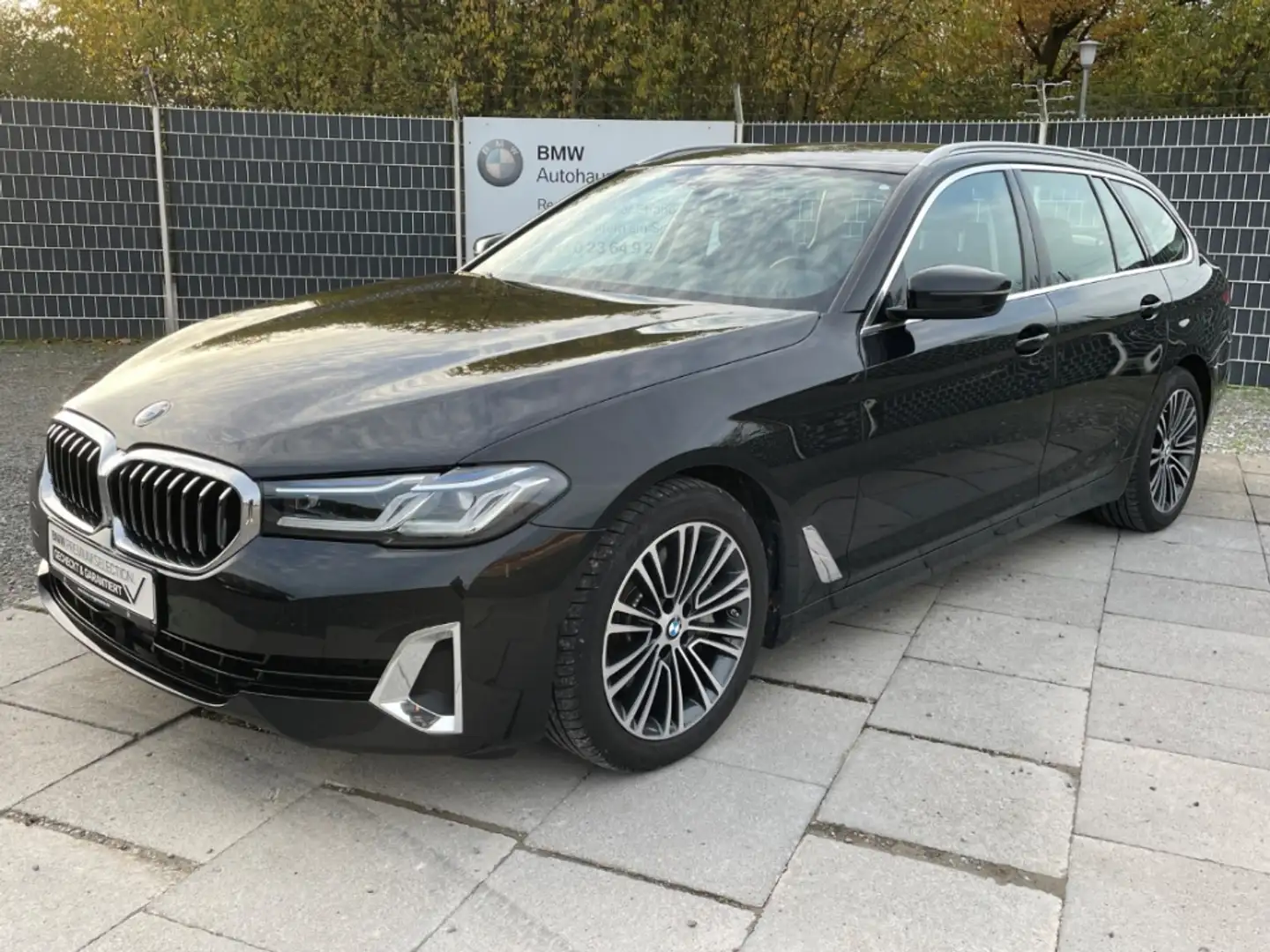 BMW 530 d Luxury Tour Glasdach Head-Up Komfortsitze! Noir - 1