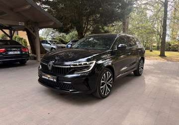 E-Tech hybrid 200 Iconic 4Control 7 places TOUTES OPTIONS 24.158 HT TVA RÉCUPÉRABLE AUCUN FRAIS A PRÉVOIR