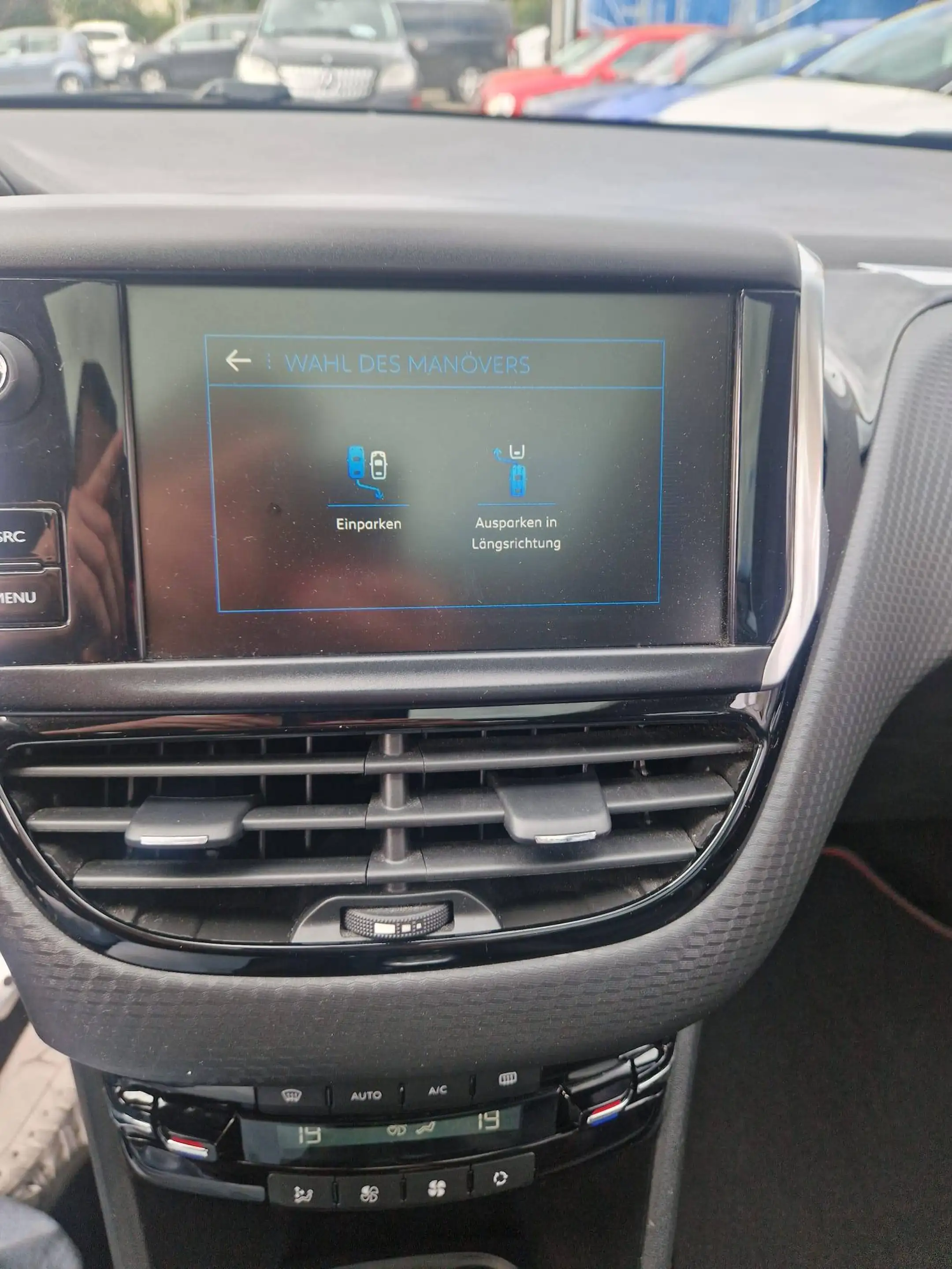 Peugeot 2008 Allure — photo 15