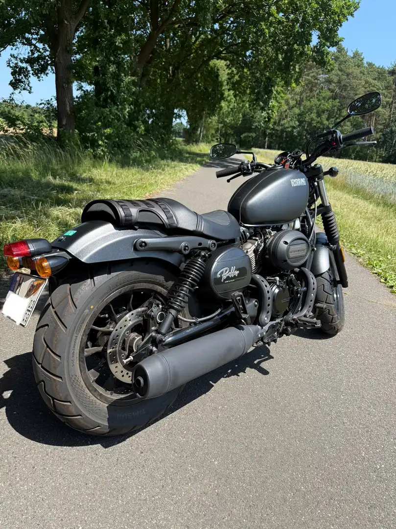 Hyosung GV 125 Aquila Schwarz - 1