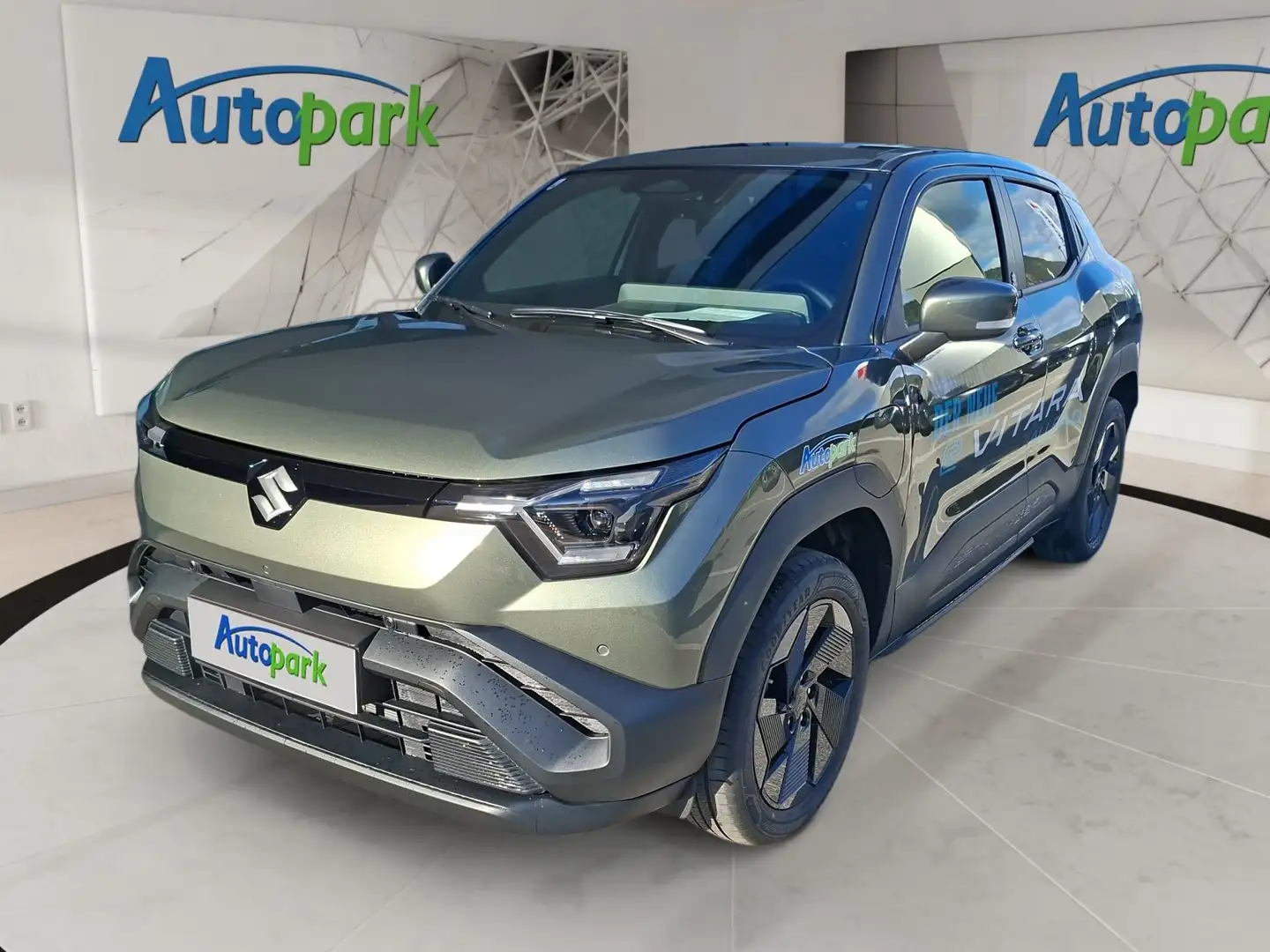 Suzuki Sonstige e Vitara 61kWh ALLGRIP-e shine Grün - 1