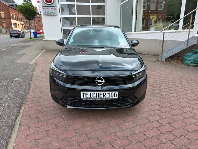 Opel Corsa view 2