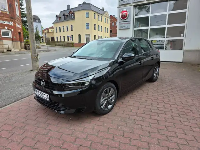 Opel Corsa view 4