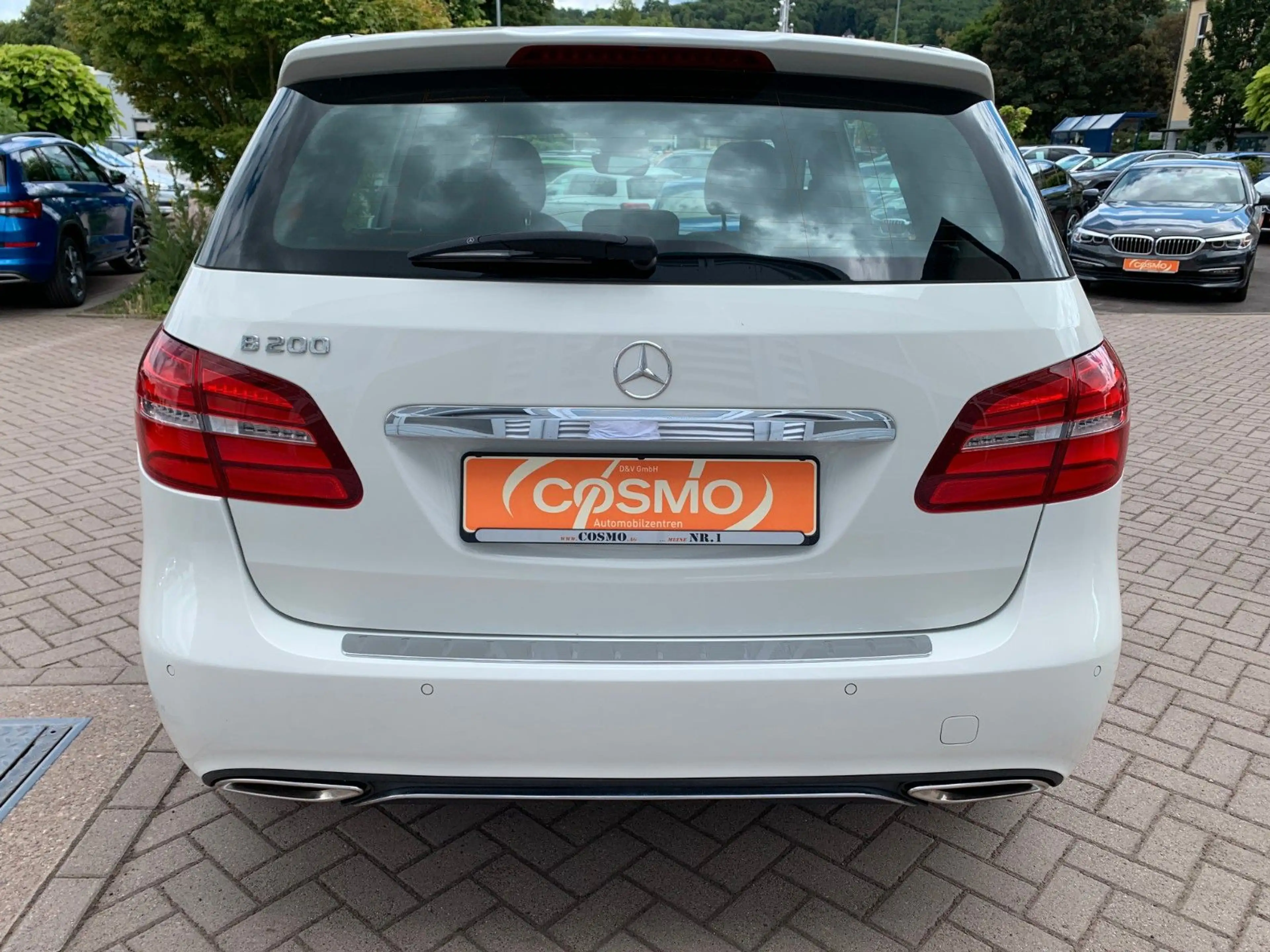 Mercedes-Benz B 200 B200 Urban Style LEDER+AHK+LED+Sitzhz — photo 26