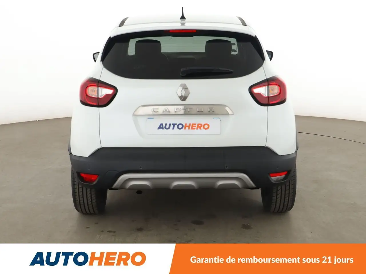 Renault Captur — photo 5