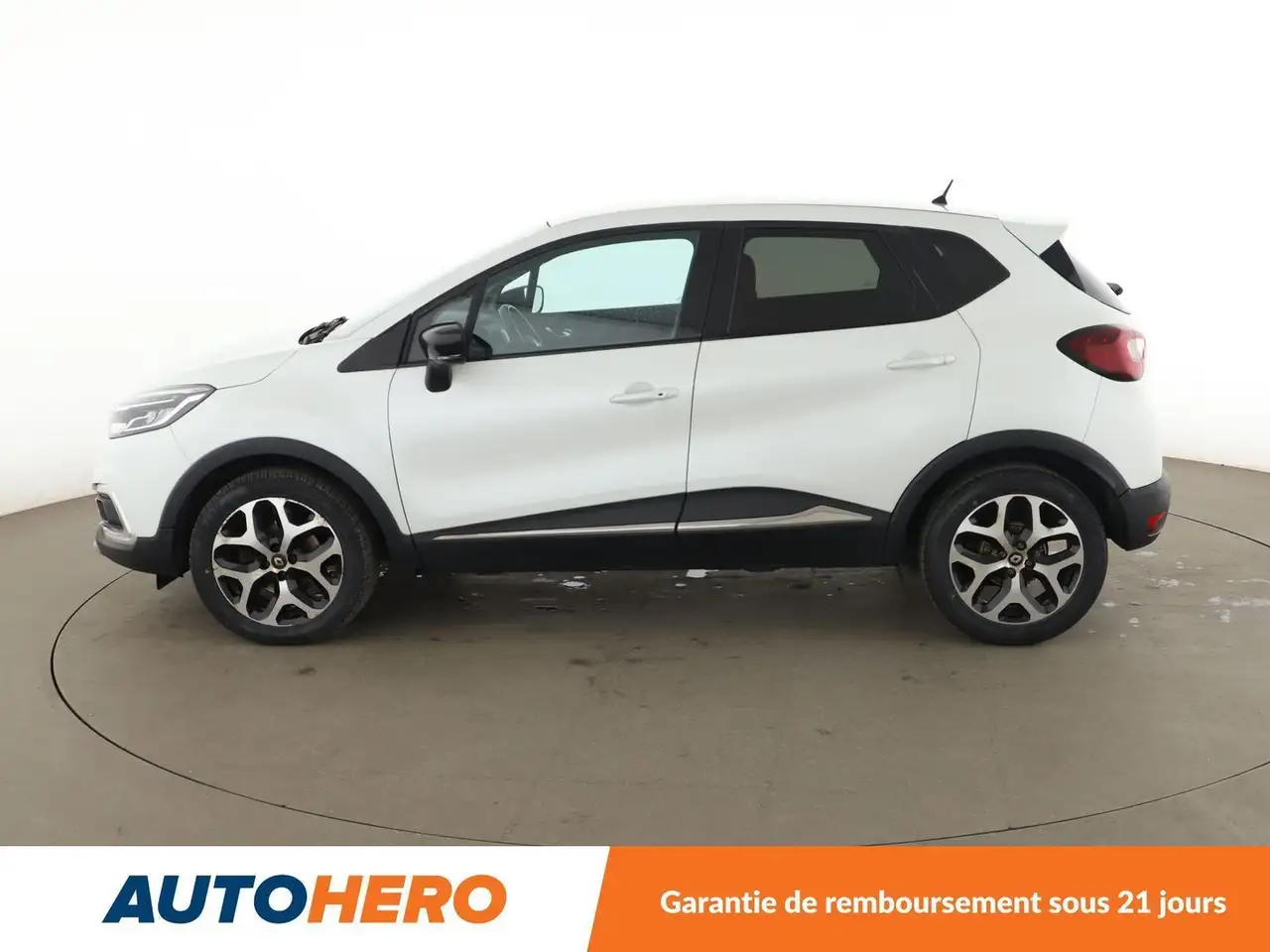 Renault Captur — photo 3
