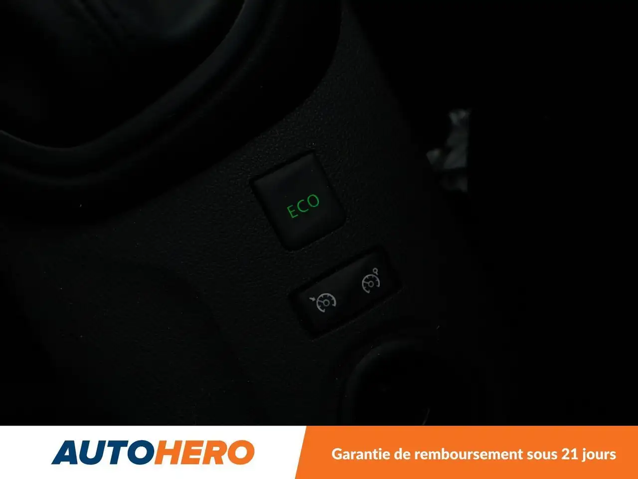 Renault Captur — photo 29