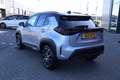 Toyota Yaris Cross 1.5 HYBRID 130 GR-SPORT STOEL/STUUR/VOORRUITVERW. Zilver - thumbnail 3