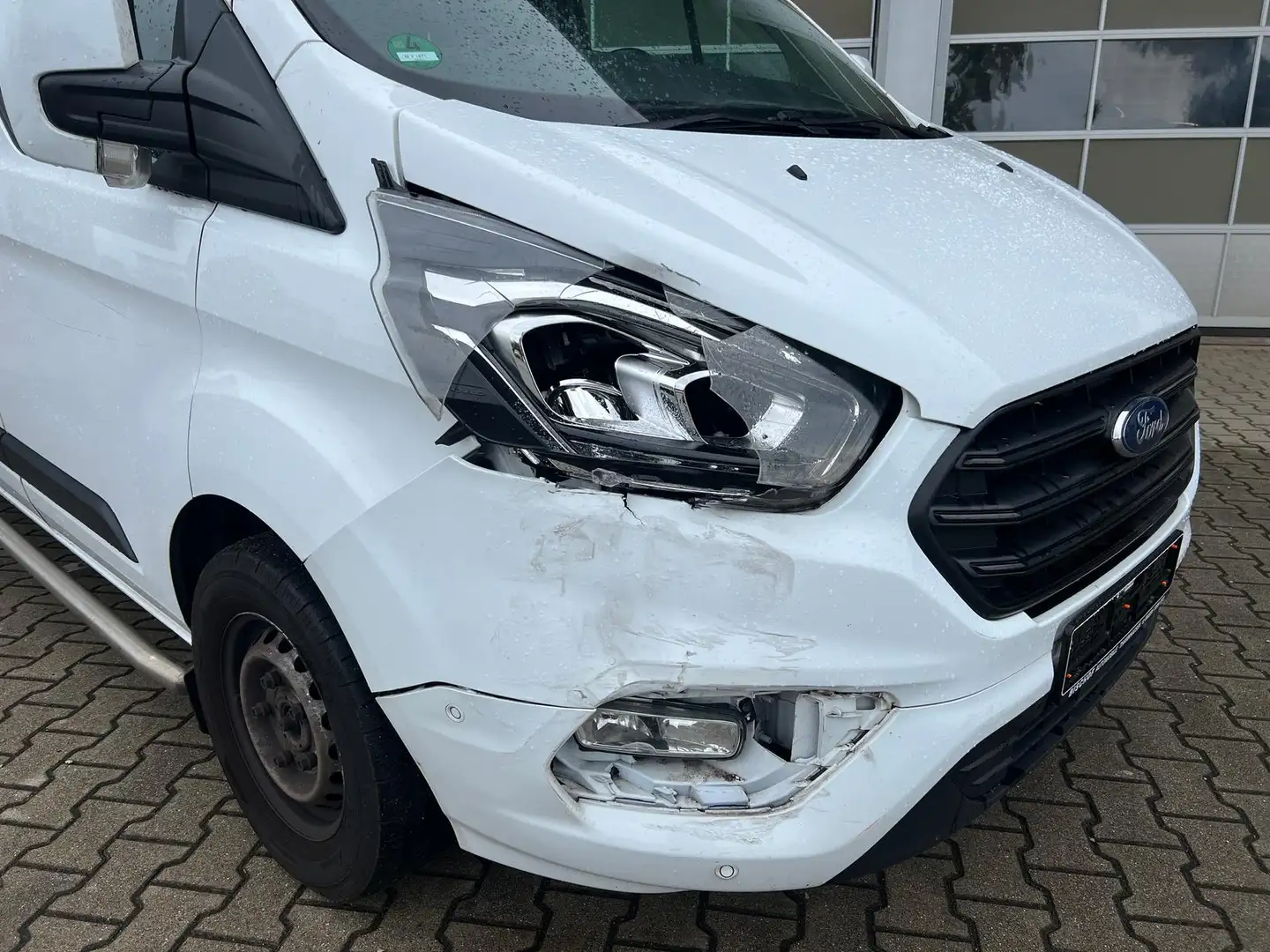 Ford Transit Custom 2.0 TDCi KAT L2 Trend Style PDC Alb - 2