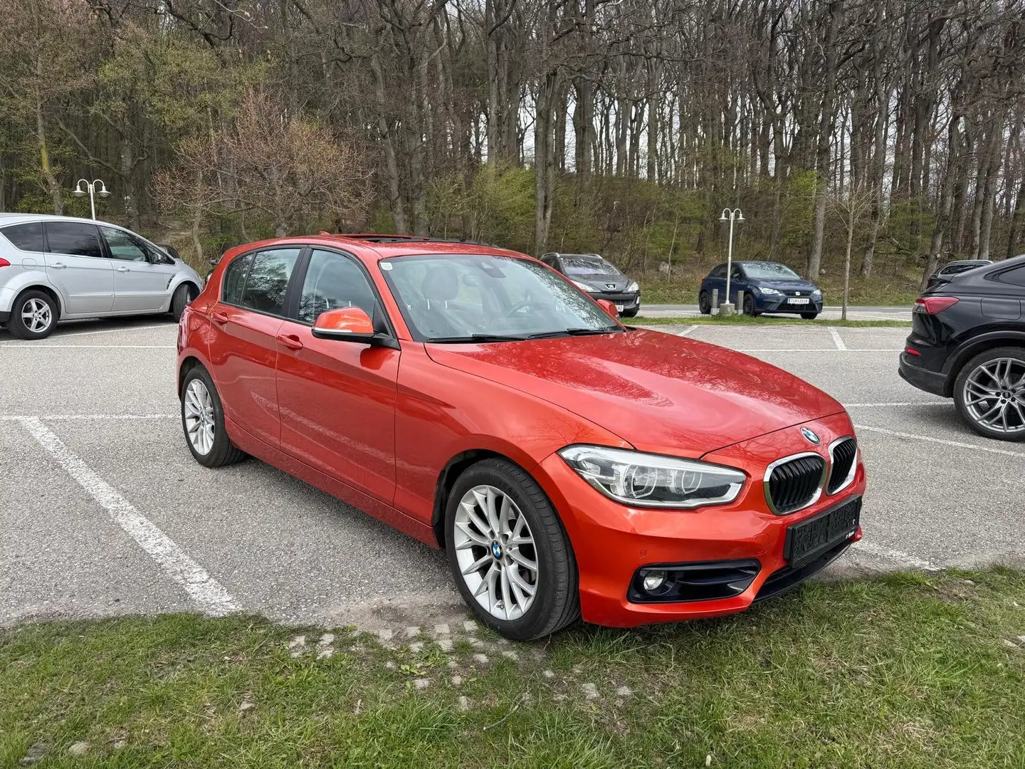 BMW 118 118d Sport Line - 1