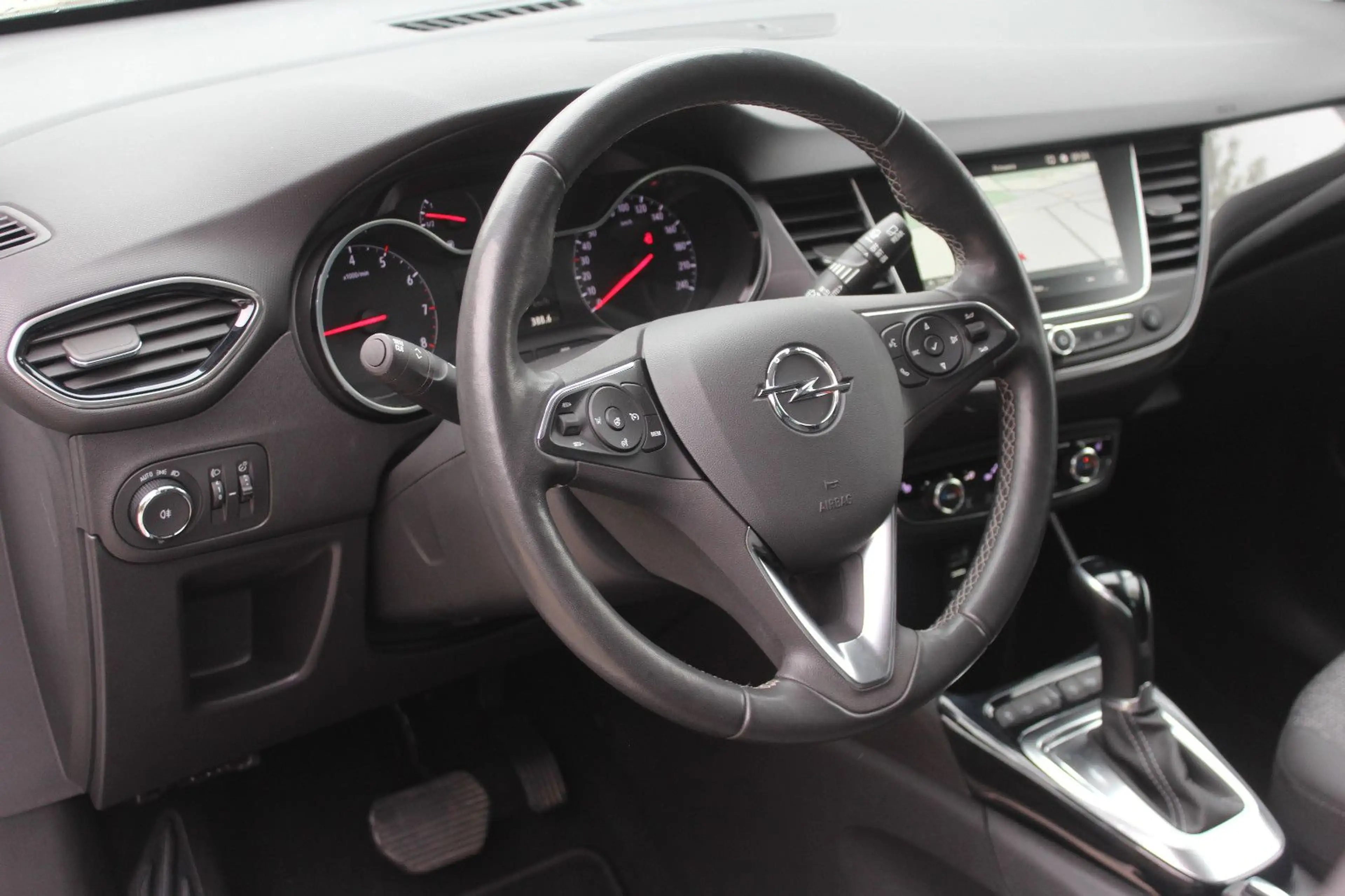 Opel Crossland X Elegance *Automatik*LED*Navi*Kamer — photo 9