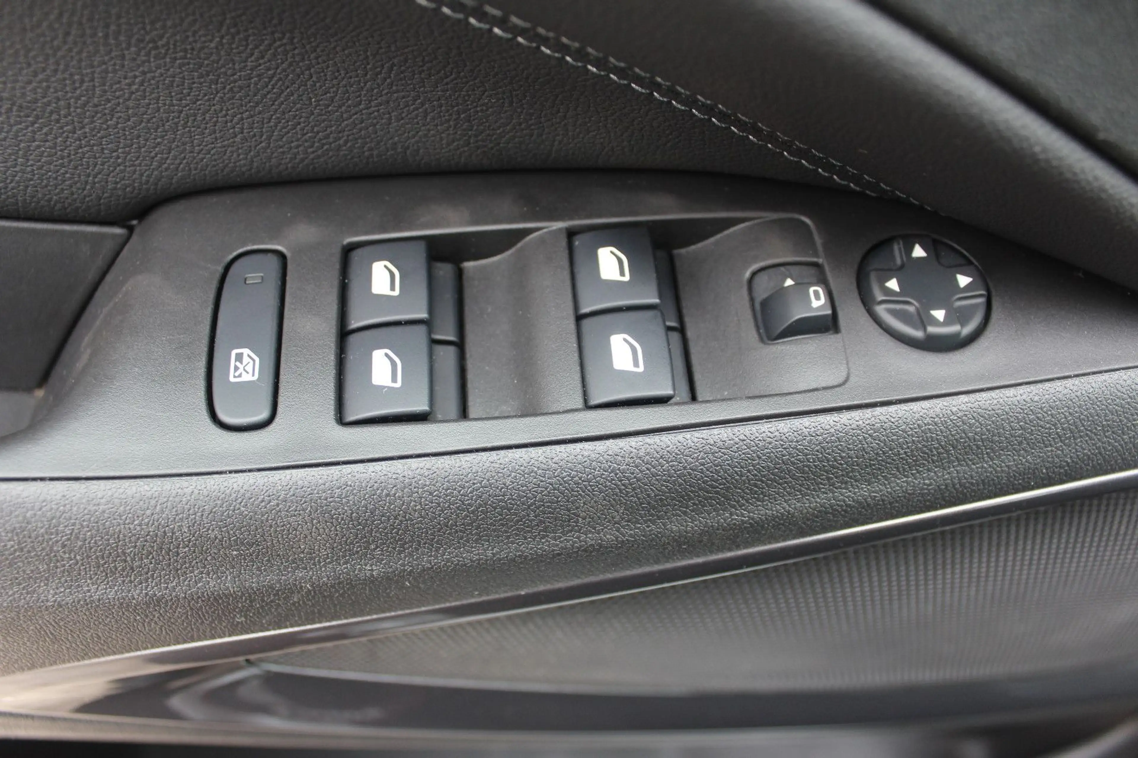 Opel Crossland X Elegance *Automatik*LED*Navi*Kamer — photo 14