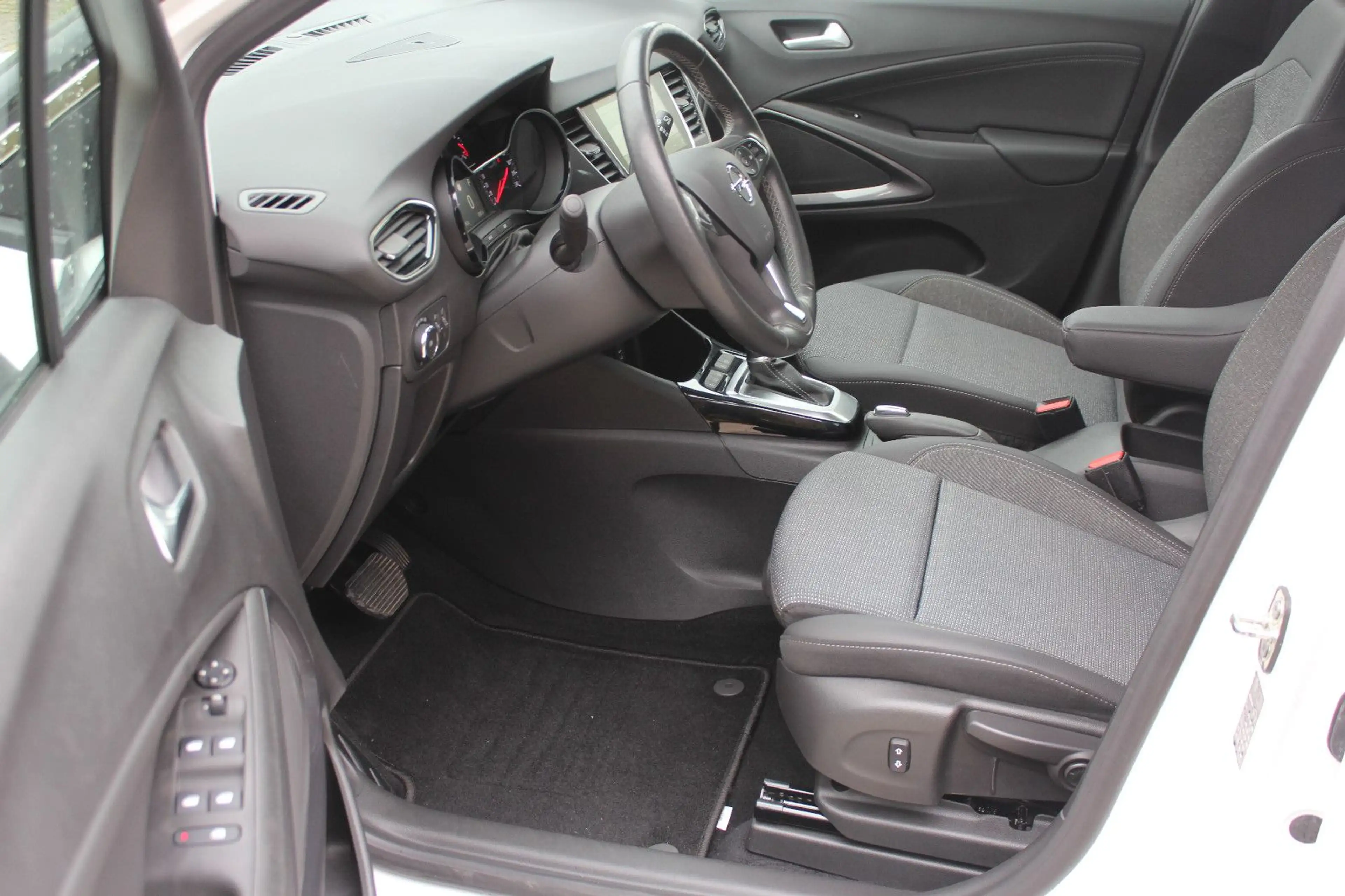 Opel Crossland X Elegance *Automatik*LED*Navi*Kamer — photo 8