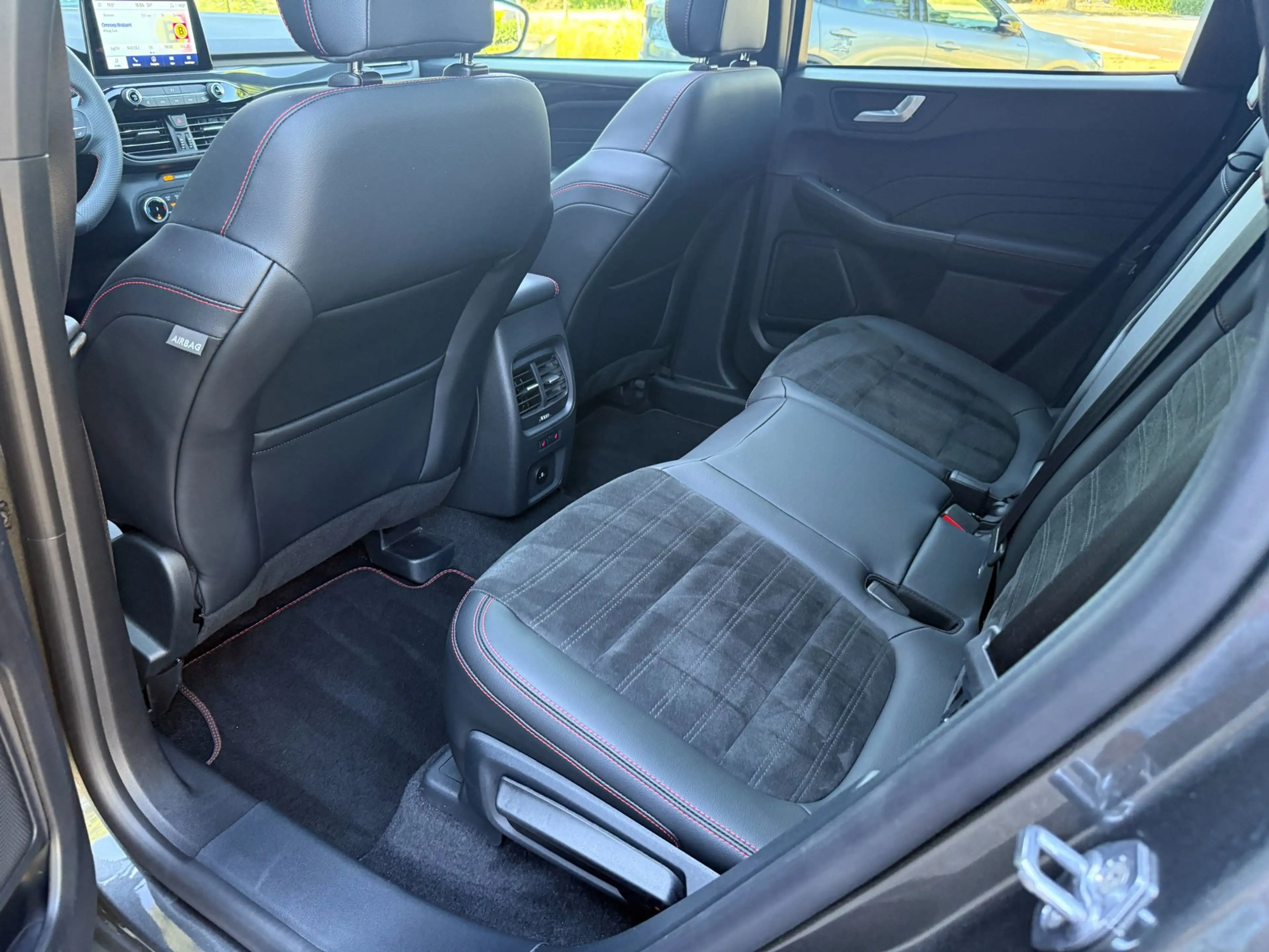 Ford Kuga 2.5 225pk PHEV ST-Line X Panorama, AGR, Trekhaak, — photo 34