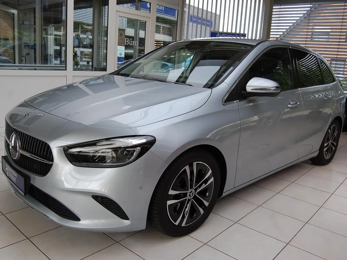 Mercedes-Benz B 180 Progressive  Kamera LED. TOTW. Silber - 1