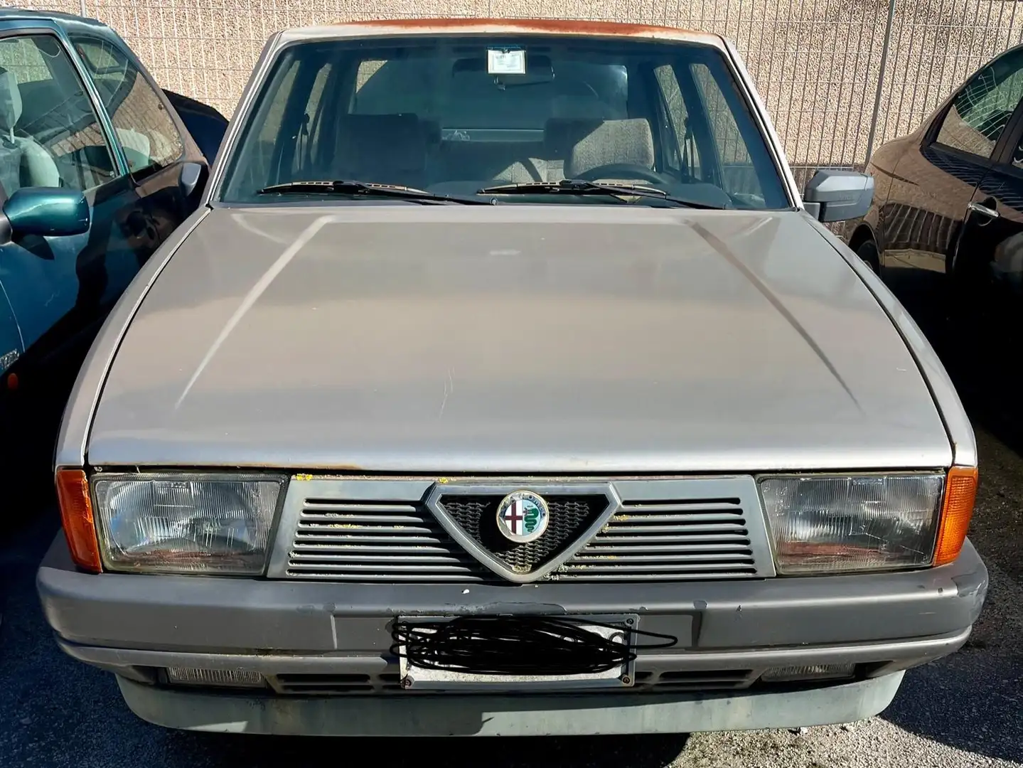Alfa Romeo 75 75 1.6 Argento - 1