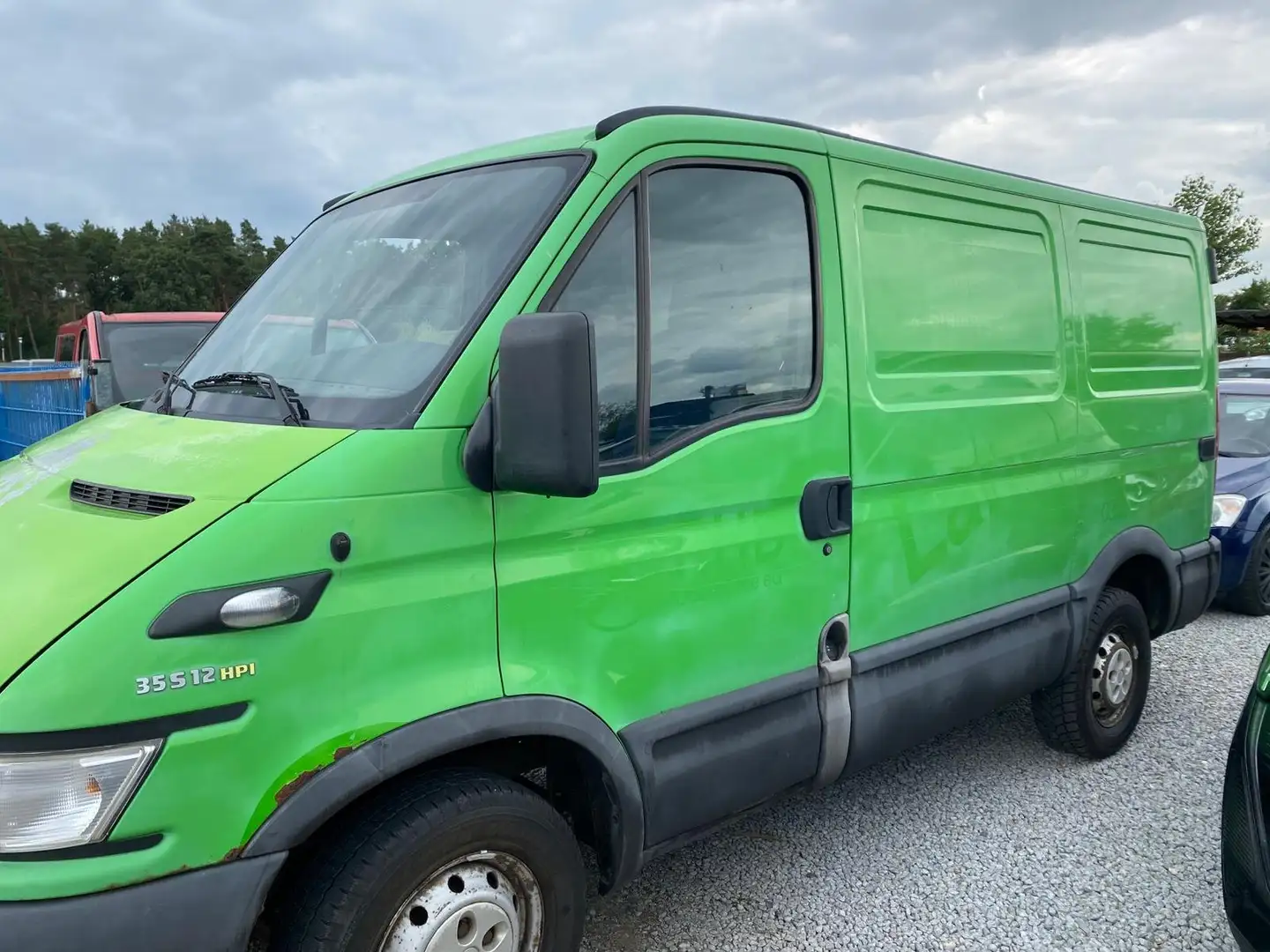 Iveco Daily 35 S 12 V Verde - 2