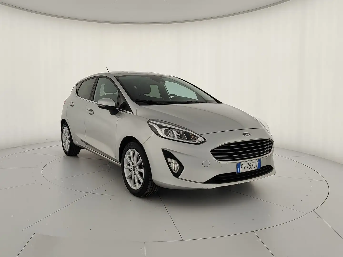Ford Fiesta 5p 1.1 Titanium 85cv my19 Silber - 1