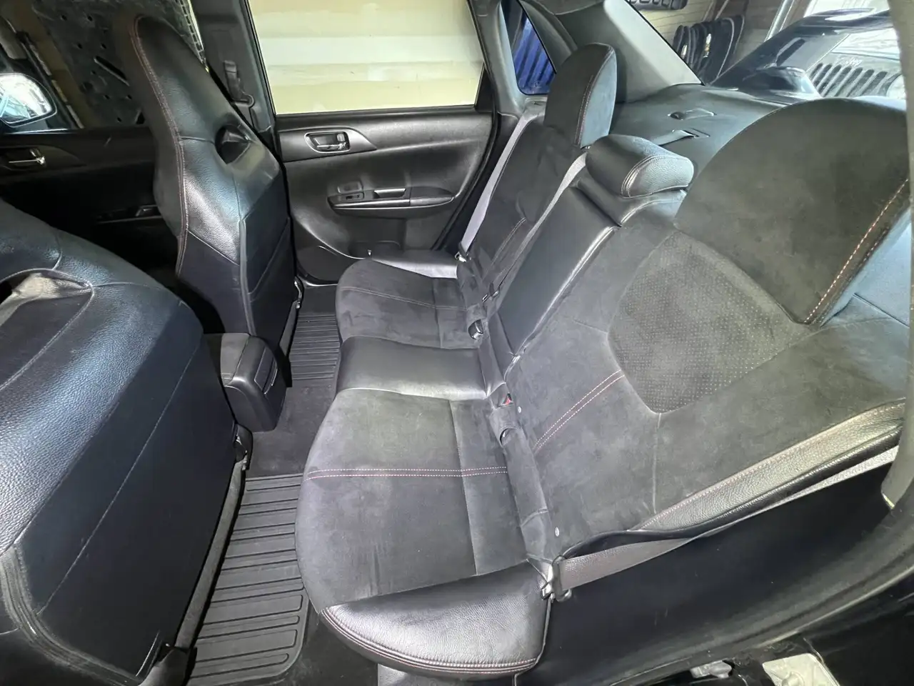 Subaru Impreza снимка Subaru Impreza