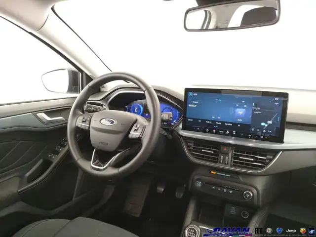 Ford Focus view 9