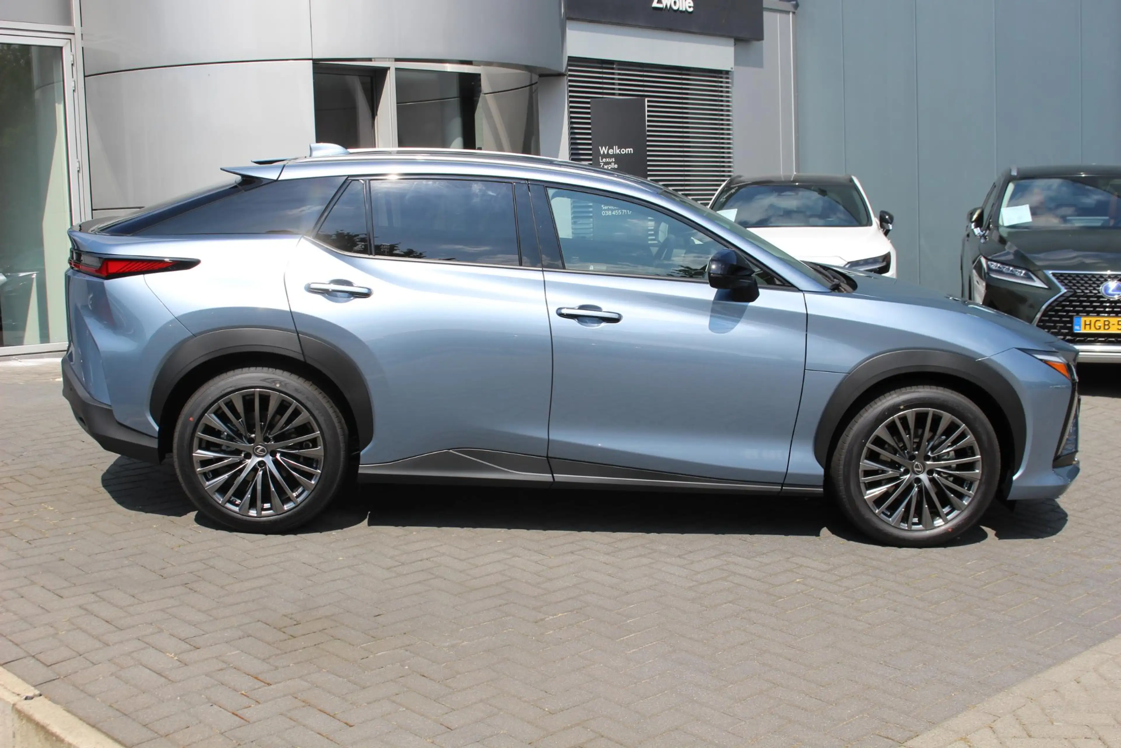 Lexus RZ 350e Luxury Line 77 kWh DIRECT LEVERBAAR 20"VELGEN — photo 2