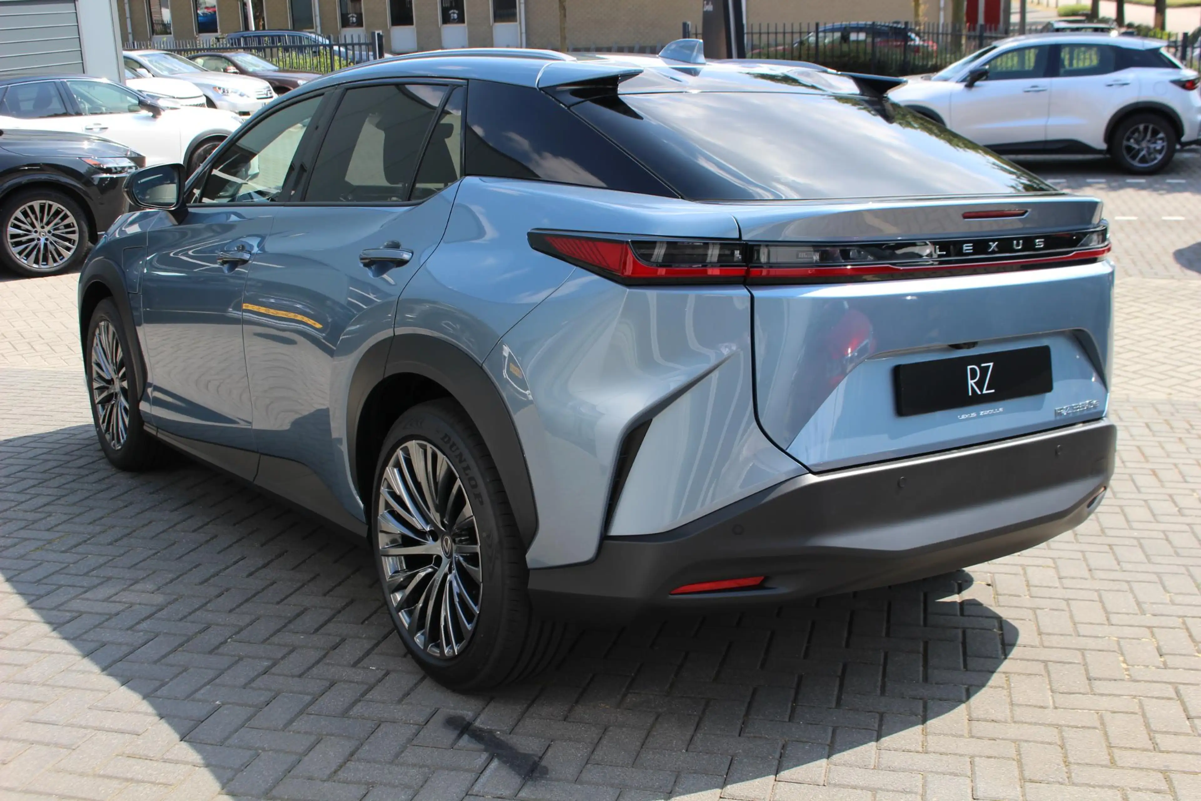 Lexus RZ 350e Luxury Line 77 kWh DIRECT LEVERBAAR 20"VELGEN — photo 5