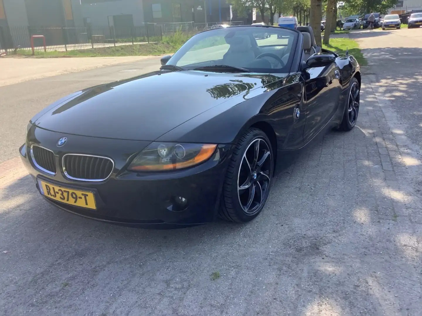 BMW Z4 2.2I  6 cilinder.electr kap. Zwart - 1