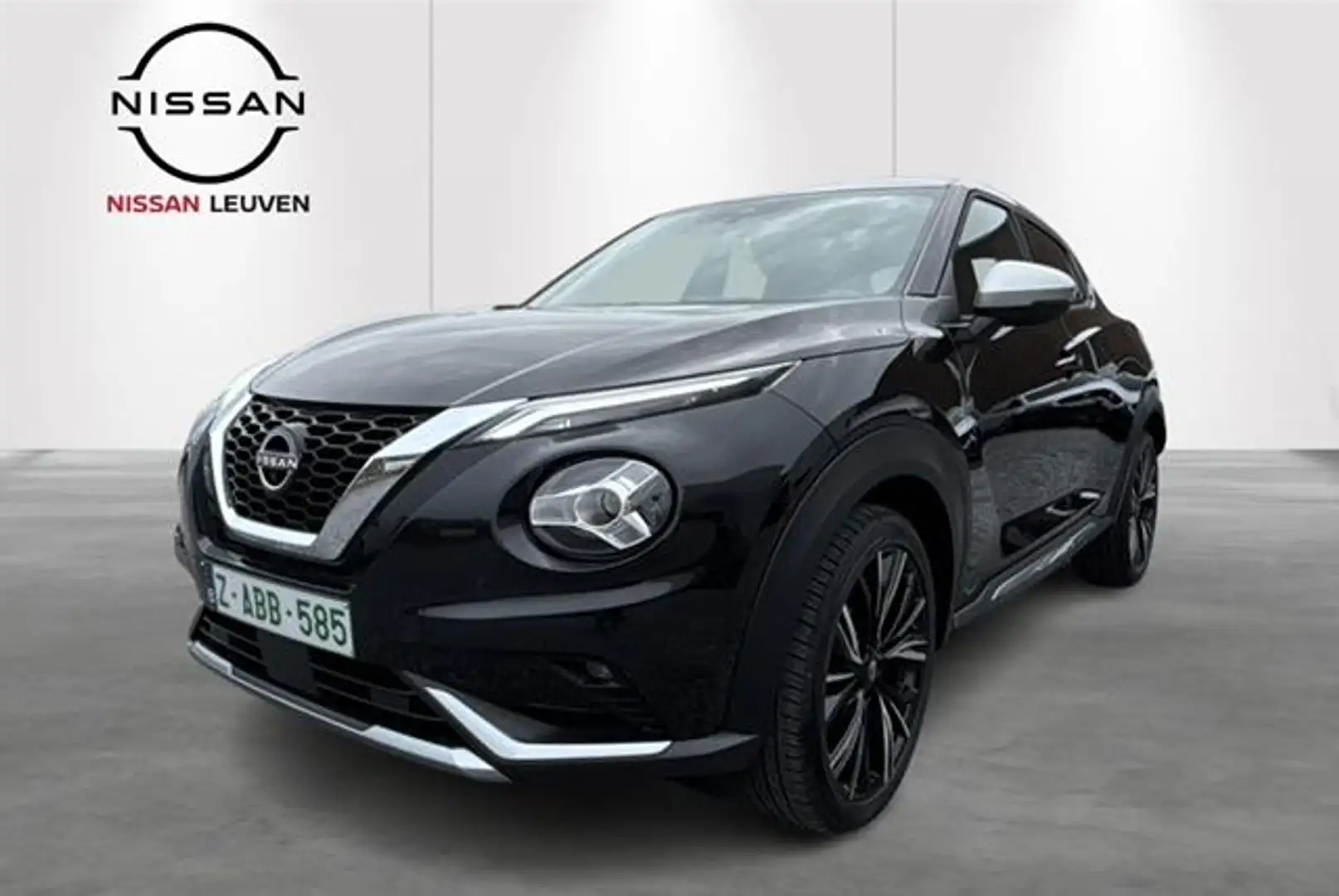 Nissan Juke 1.0 DIG-T N-Design Zwart - 2