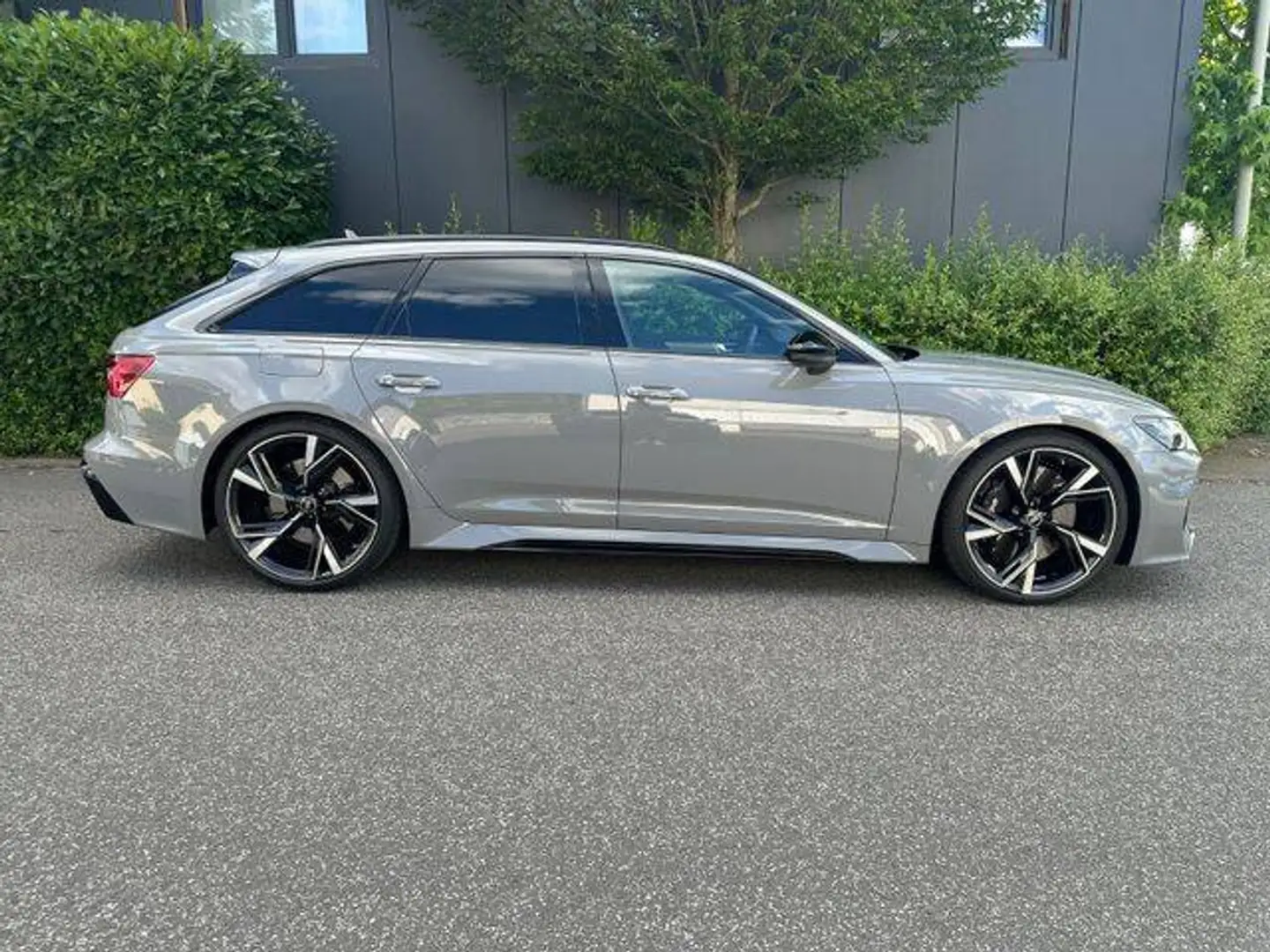 Audi RS6 4.0 V8 DYNAMIC PLUS TETTO B&O 22" MATRIX Gris - 1