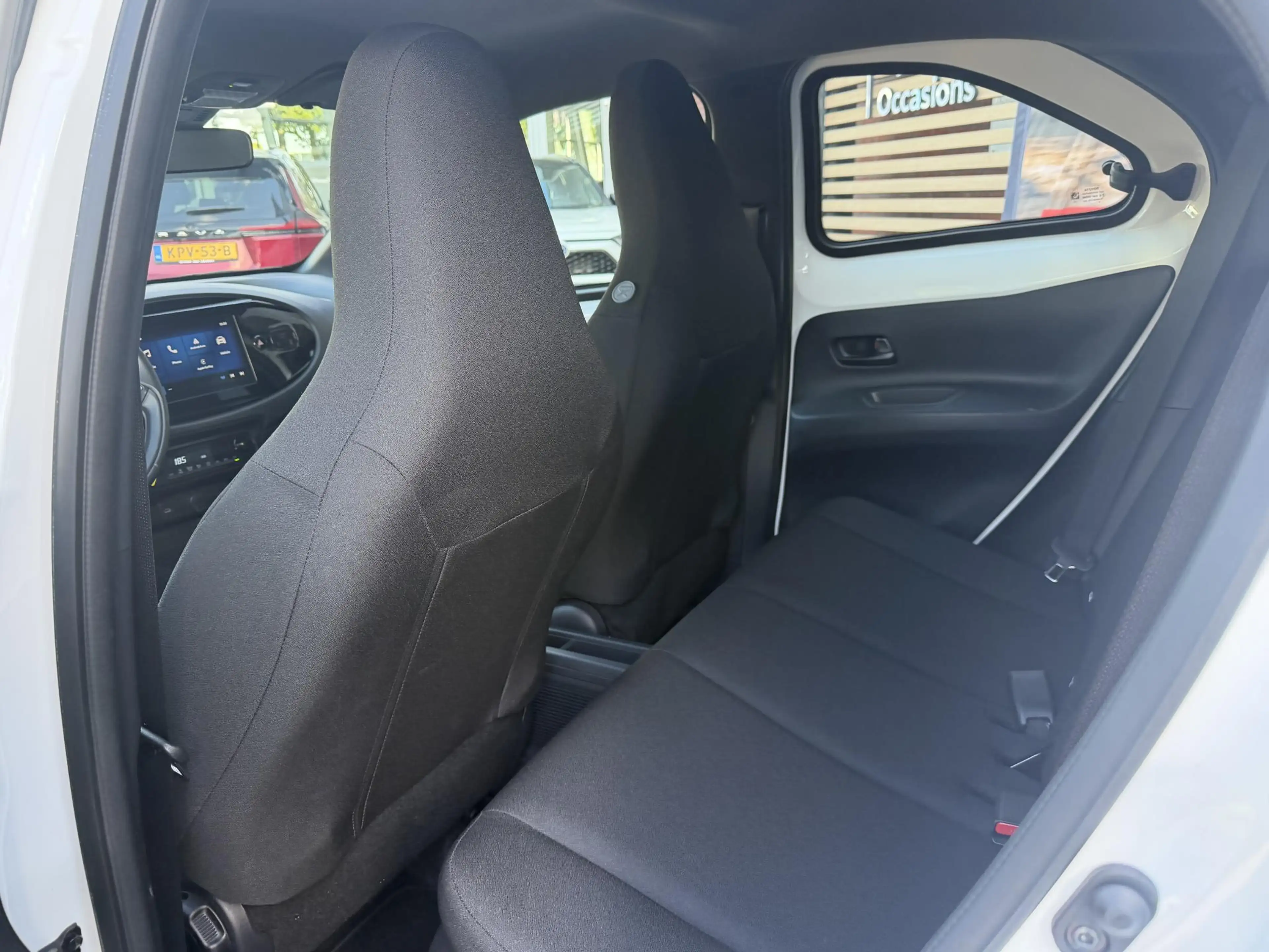 Toyota Aygo X Hybrid 115 play AD-CRUISE APPLE/ANDROID CAMERA EL- — photo 12