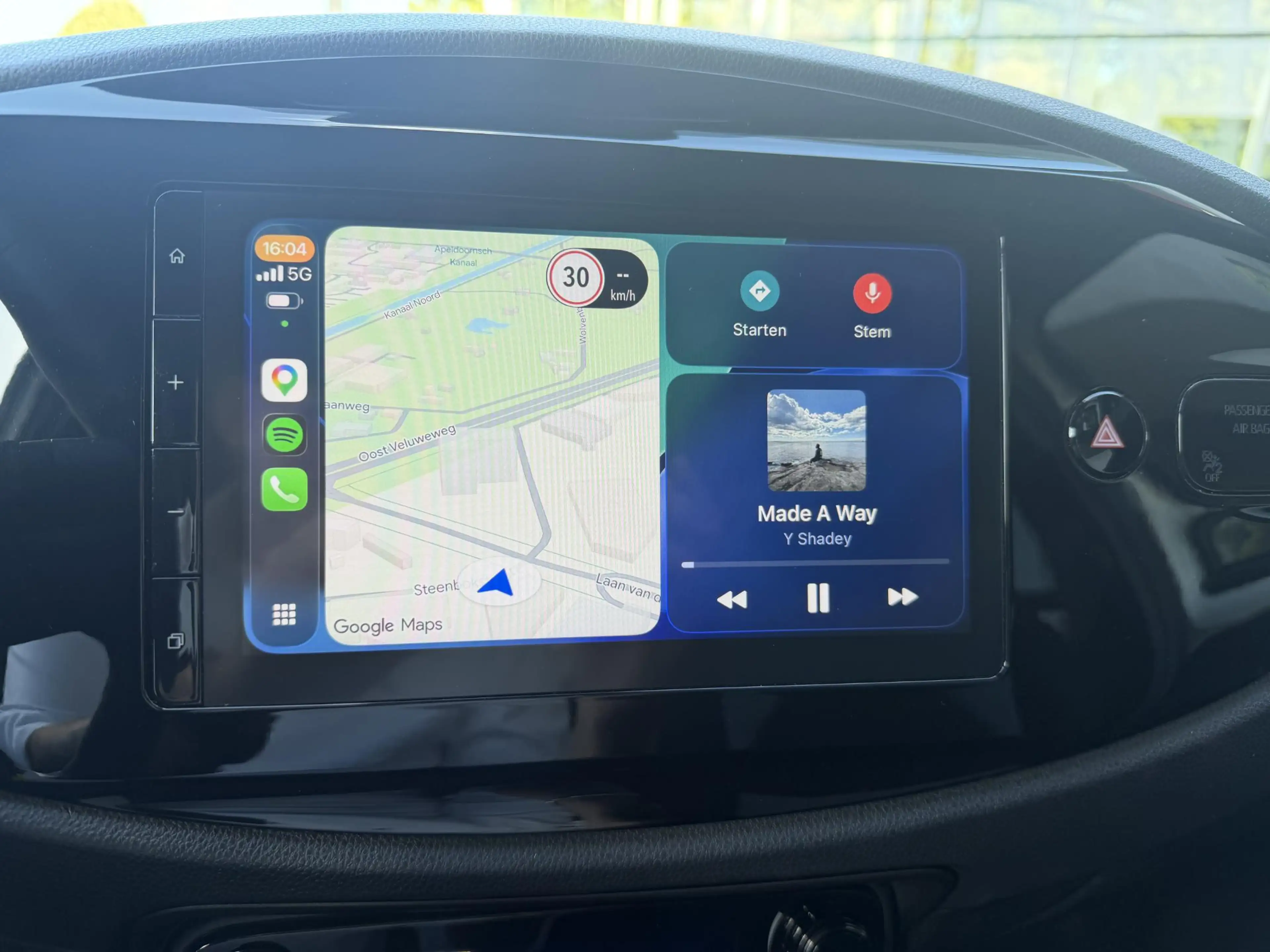 Toyota Aygo X Hybrid 115 play AD-CRUISE APPLE/ANDROID CAMERA EL- — photo 21