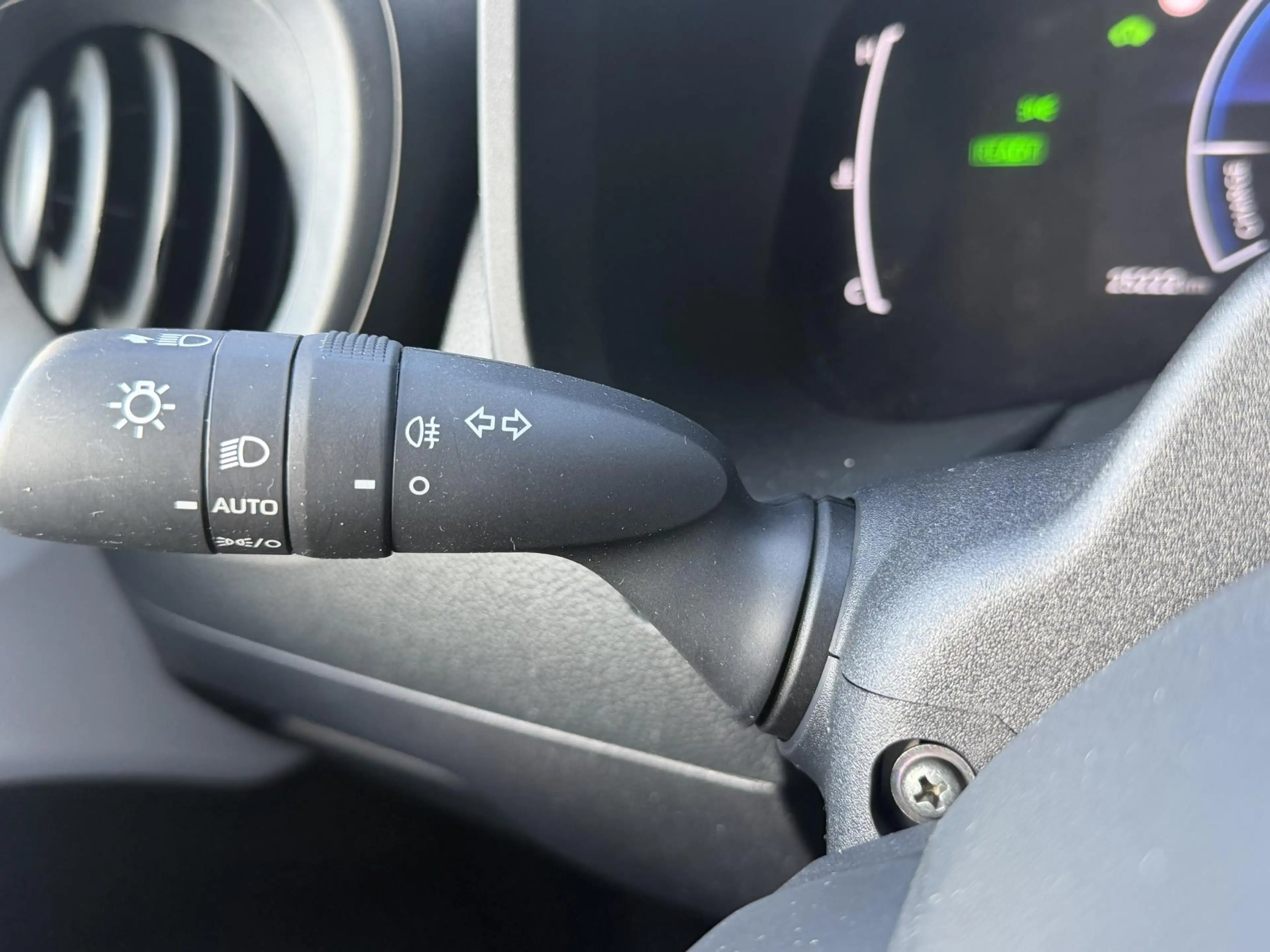 Toyota Aygo X Hybrid 115 play AD-CRUISE APPLE/ANDROID CAMERA EL- — photo 15