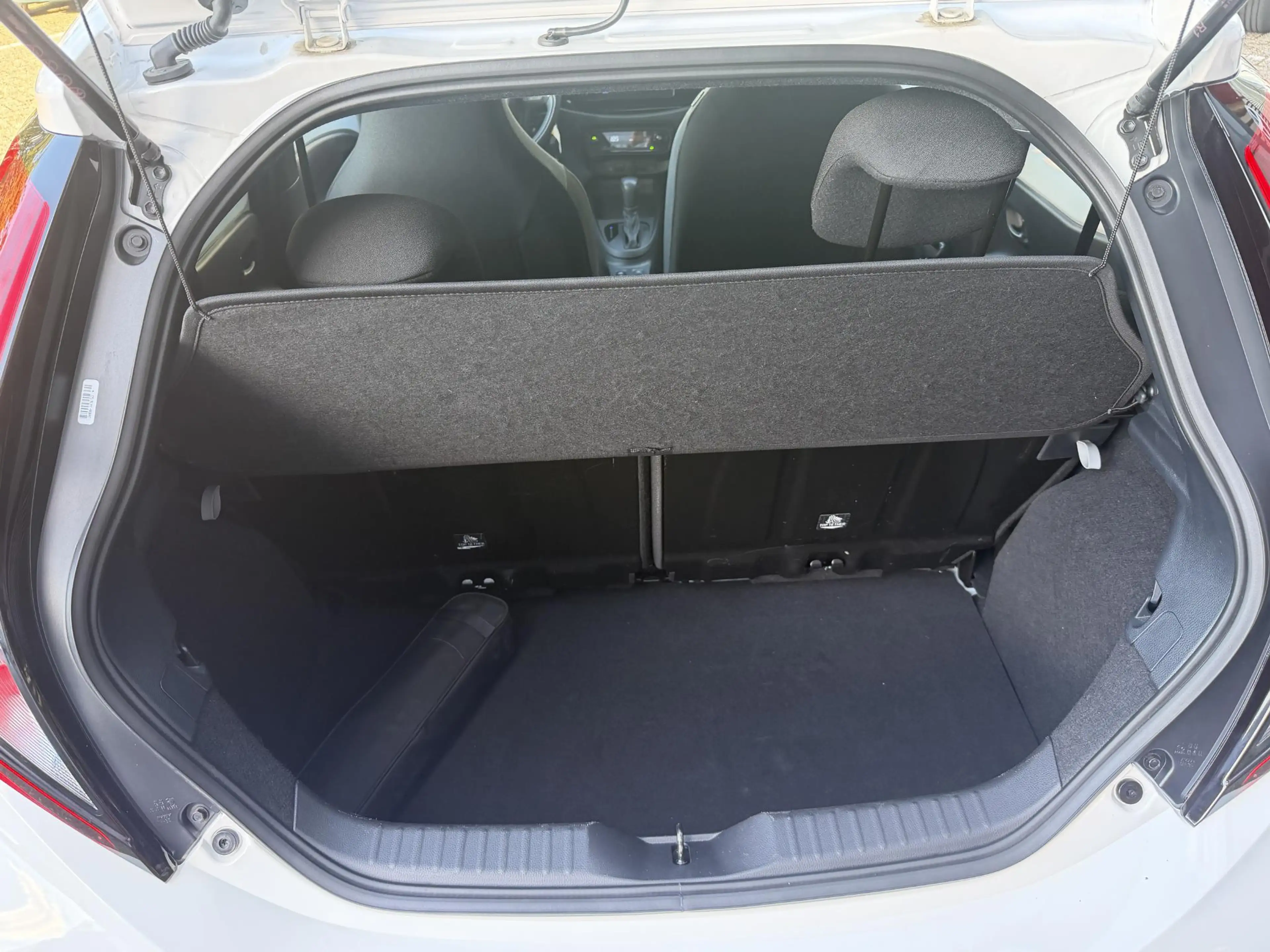 Toyota Aygo X Hybrid 115 play AD-CRUISE APPLE/ANDROID CAMERA EL- — photo 26