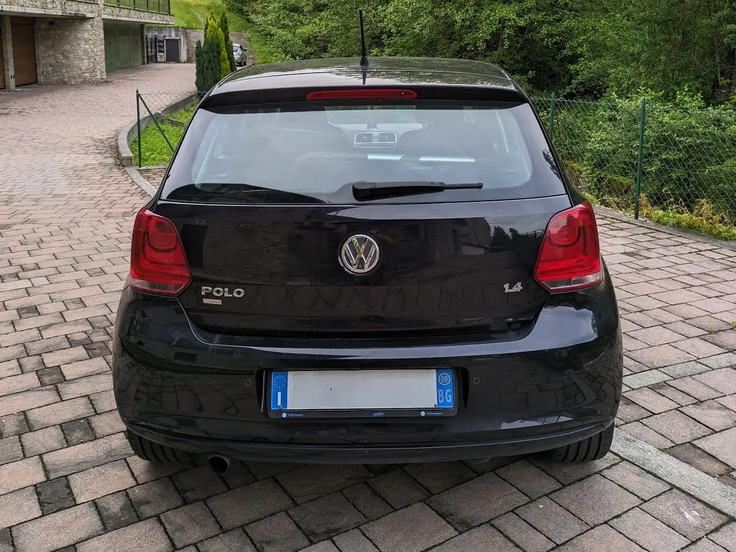 Volkswagen Polo 5p 1.4 Comfortline CL Nero - 2