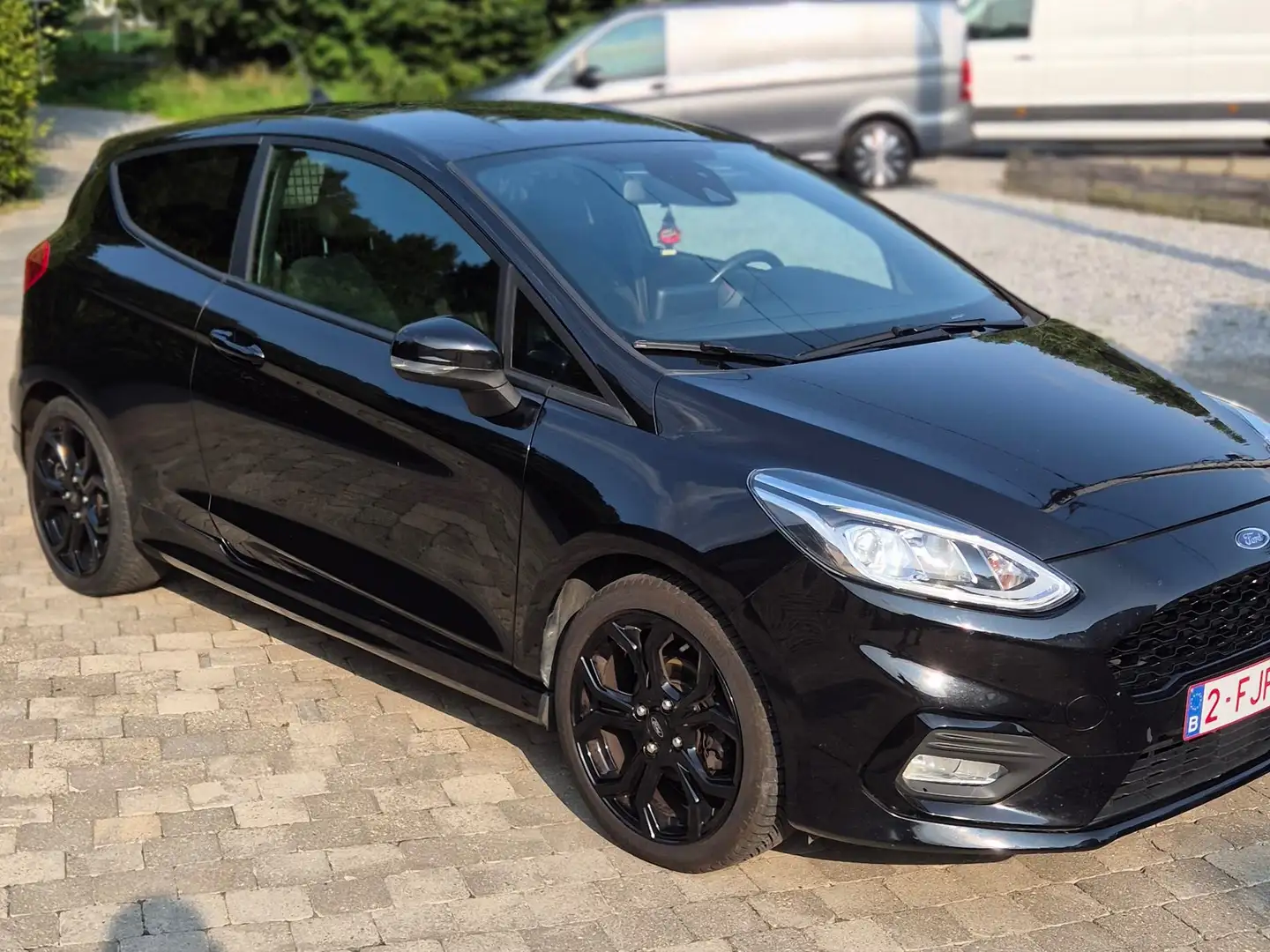 Ford Fiesta 1.0 Ecoboost Sport (EU6d) utilitaire Czarny - 1