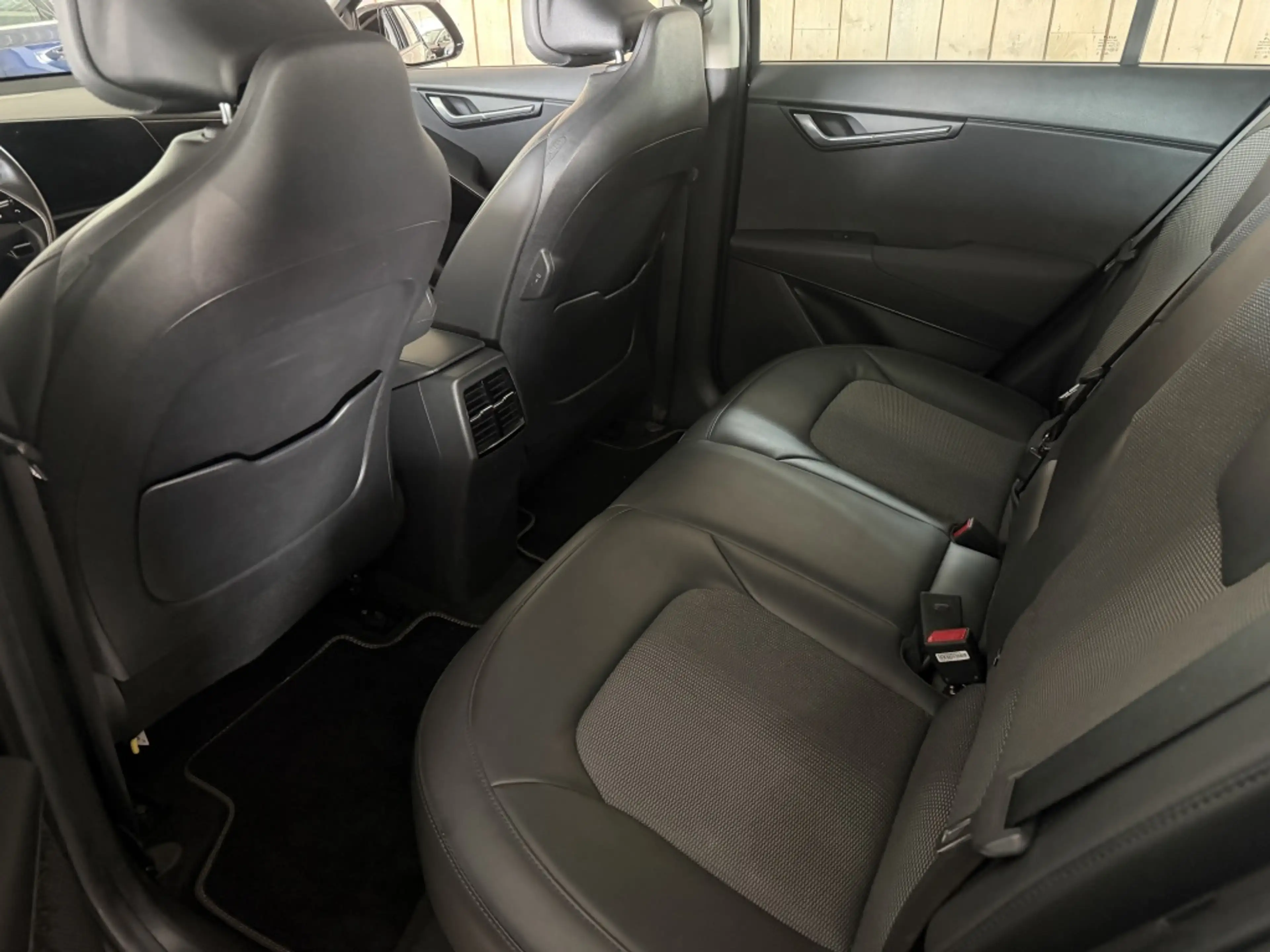 Kia e-Niro EV DynamicLine 64.8 kWh SOH 100% — photo 6