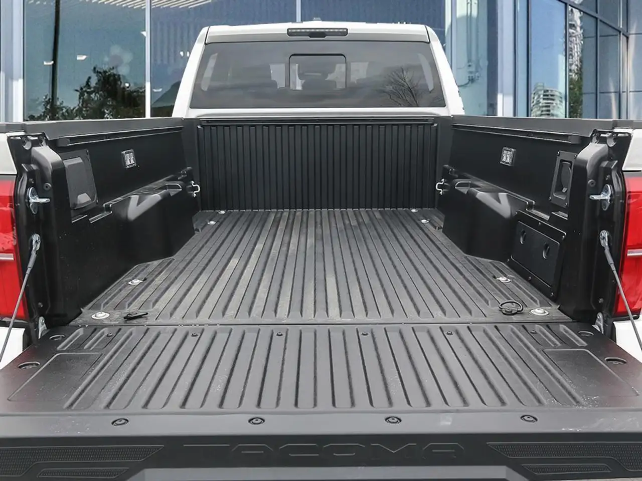 Toyota Tacoma снимка Toyota Tacoma
